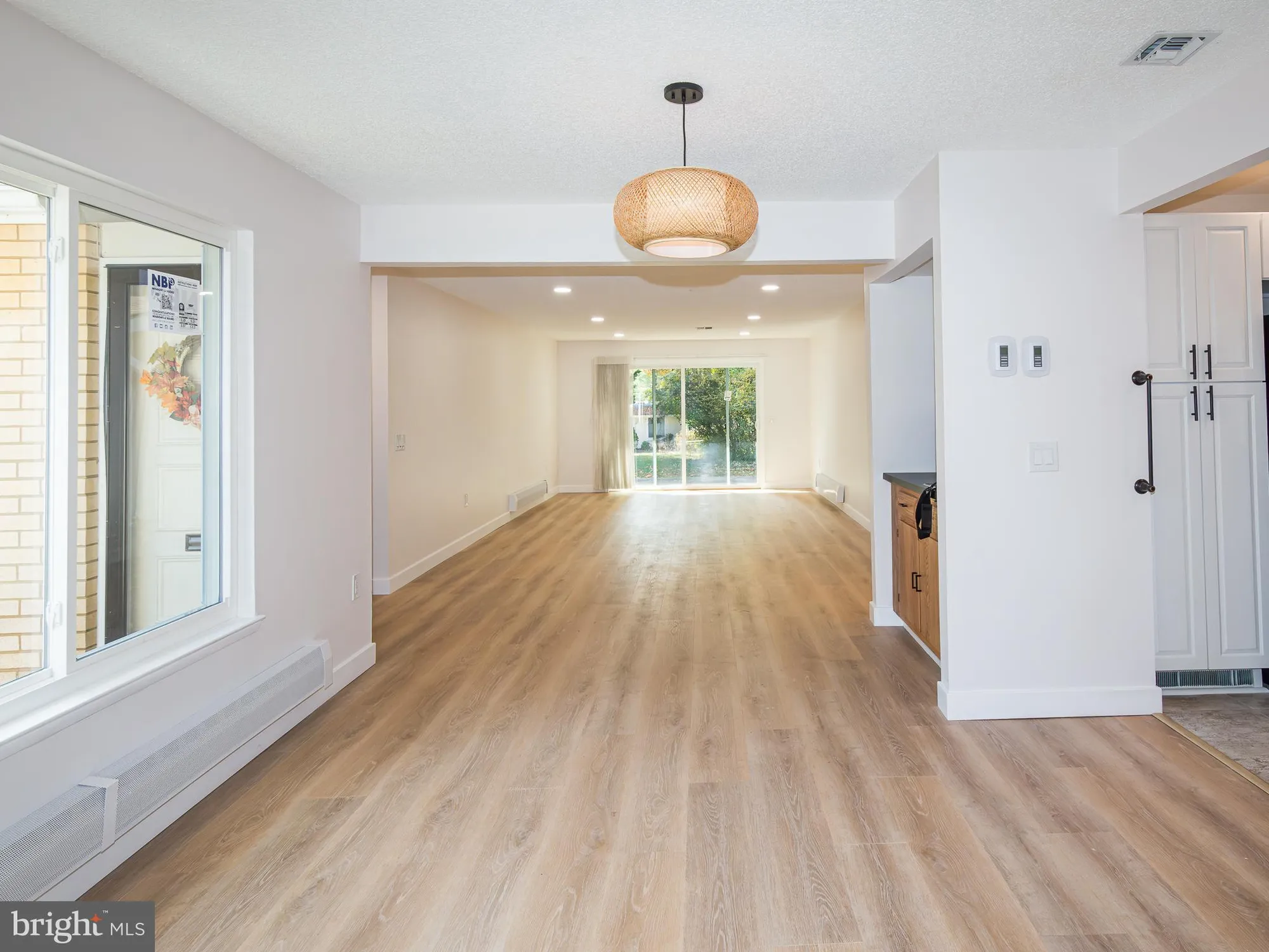 Property Slideshow image 11 of 34 | 15422 bramblewood dr # 21-b, Silver Spring, MD, 20906