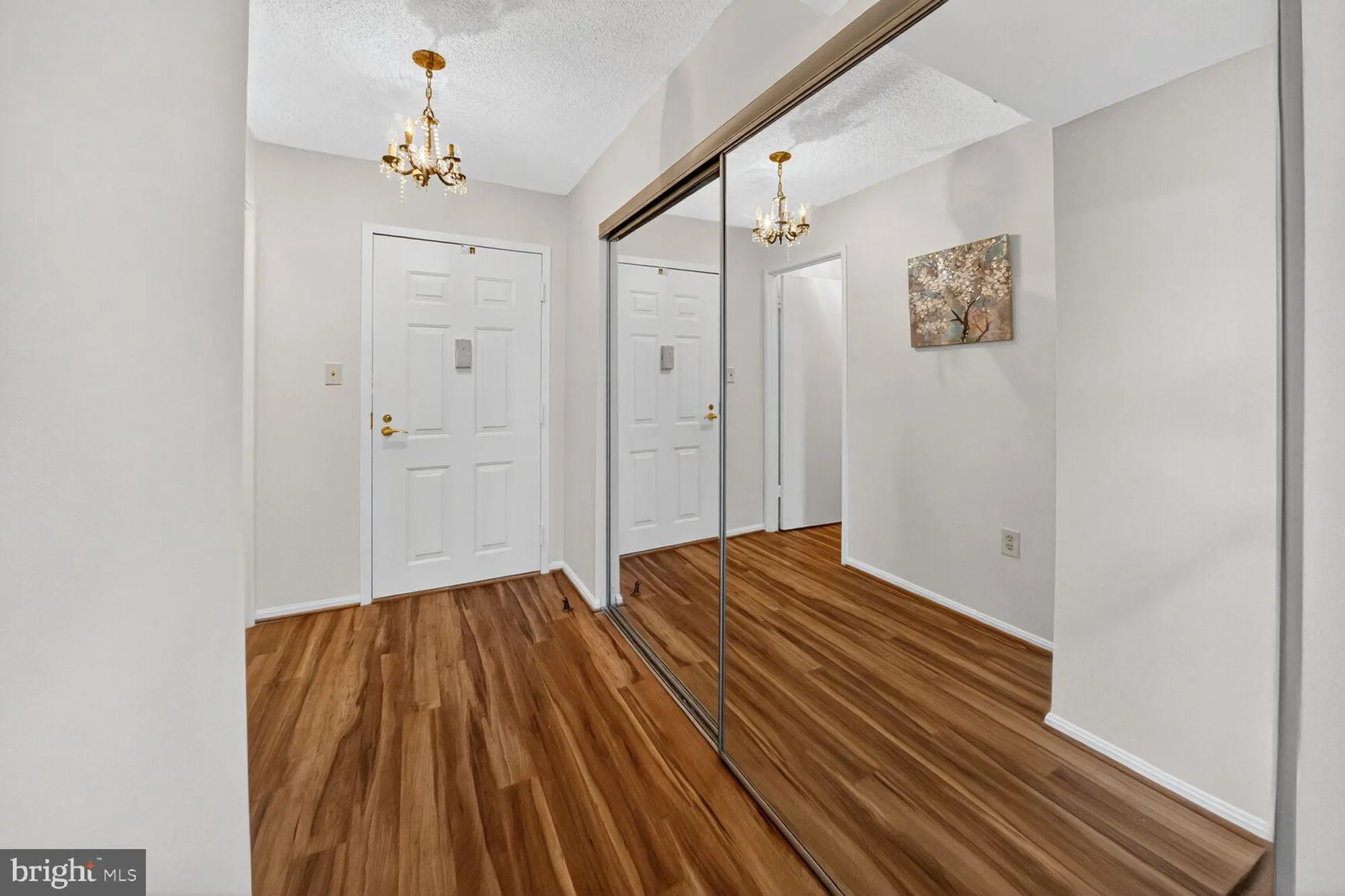 Property Slideshow image 12 of 38 | 15107 interlachen dr 2-1025, Silver Spring, MD, 20906