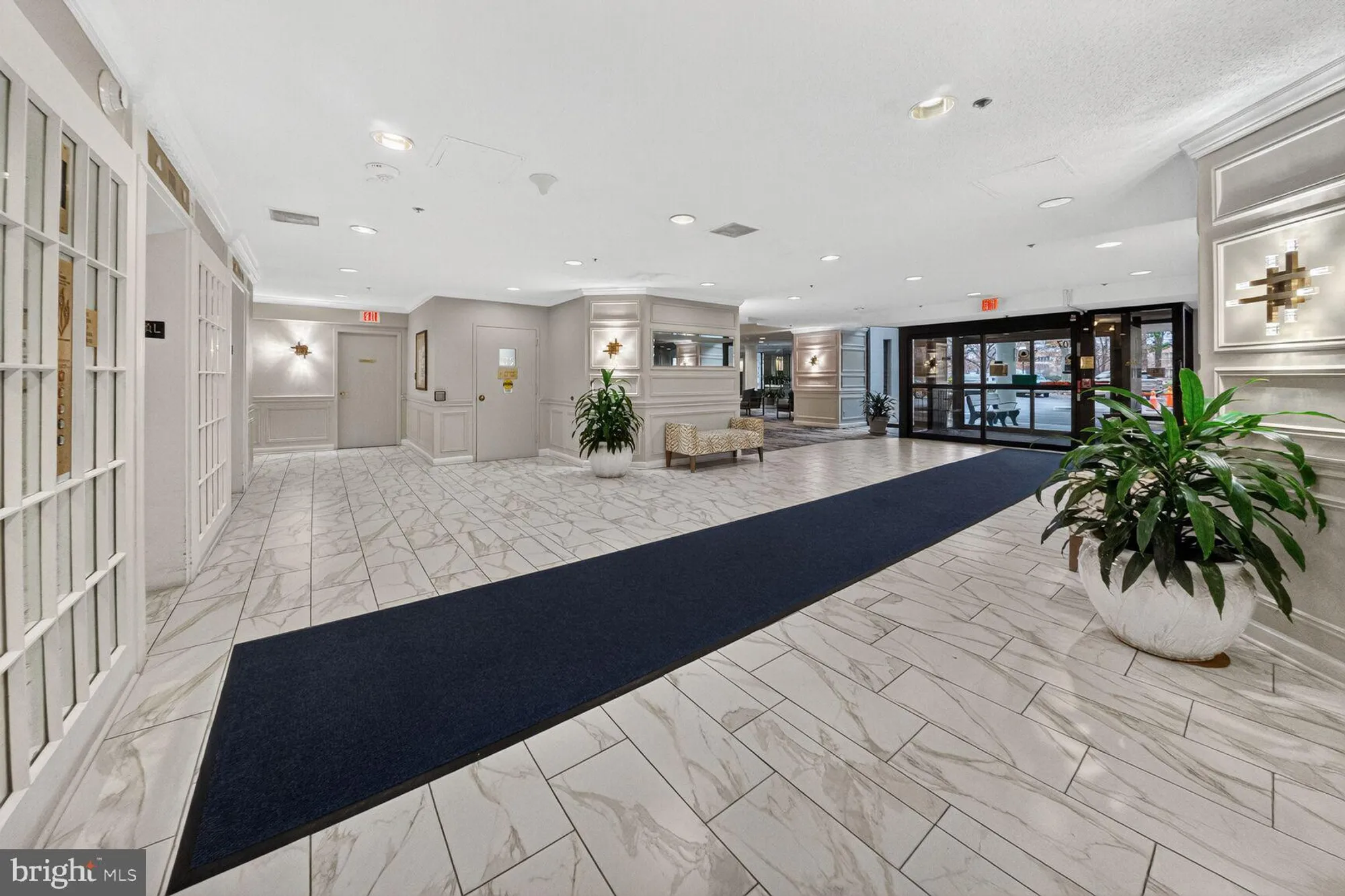 Property Slideshow image 25 of 38 | 15107 interlachen dr 2-1025, Silver Spring, MD, 20906