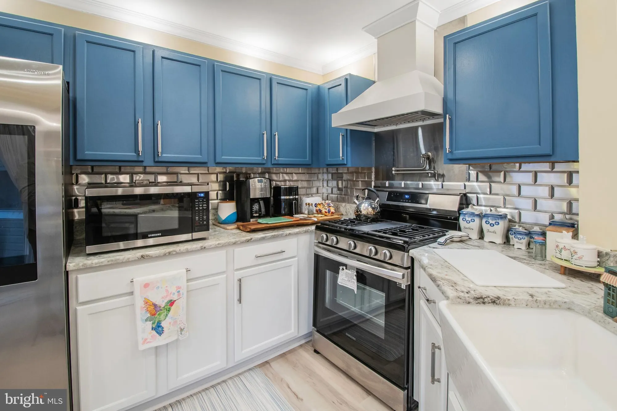 Property Slideshow image 13 of 46 | 511 mowat cir, Hamilton, NJ, 08690