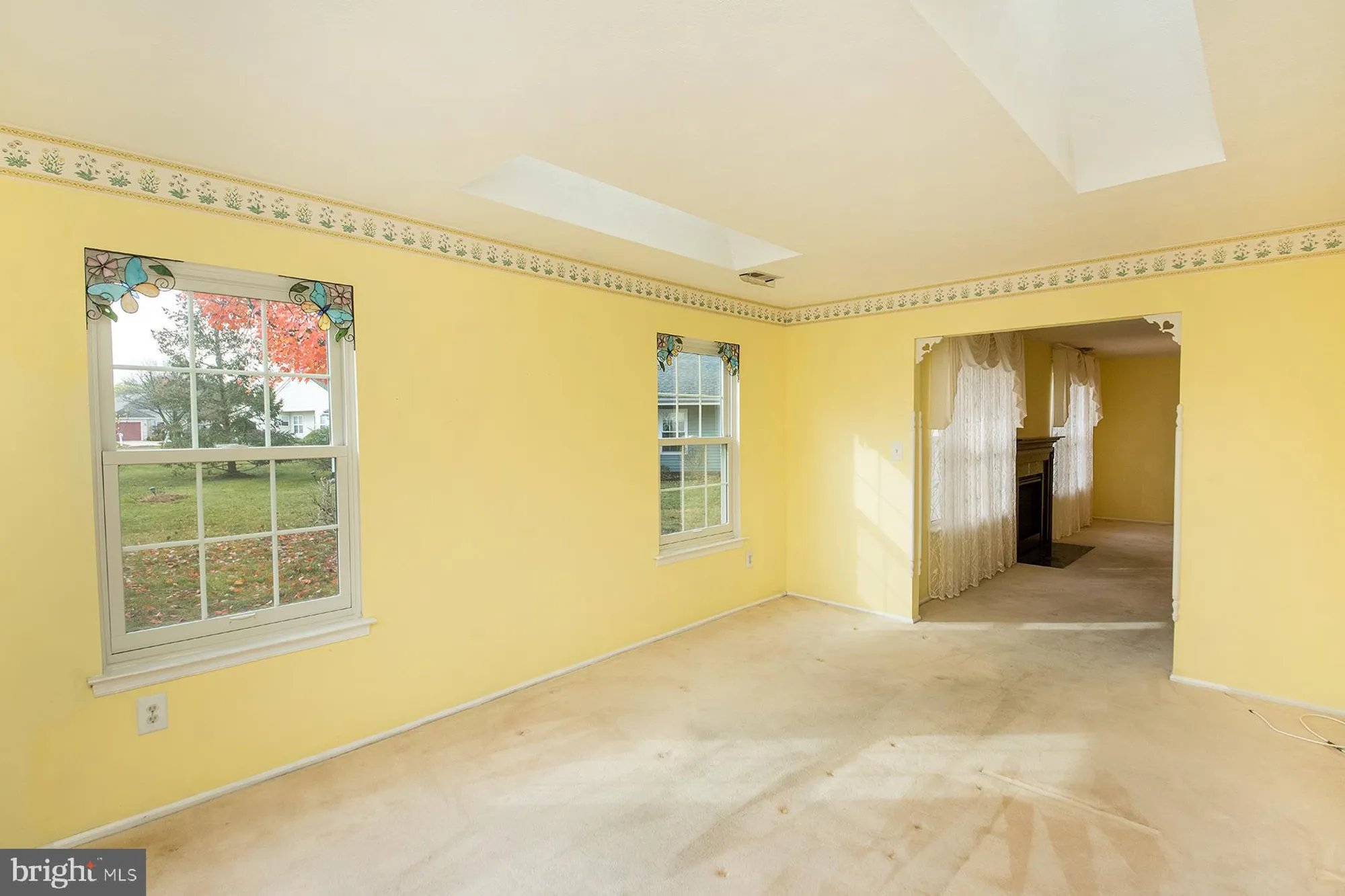 Property Slideshow image 8 of 35 | 422 elderberry ct, Mount Laurel, NJ, 08054