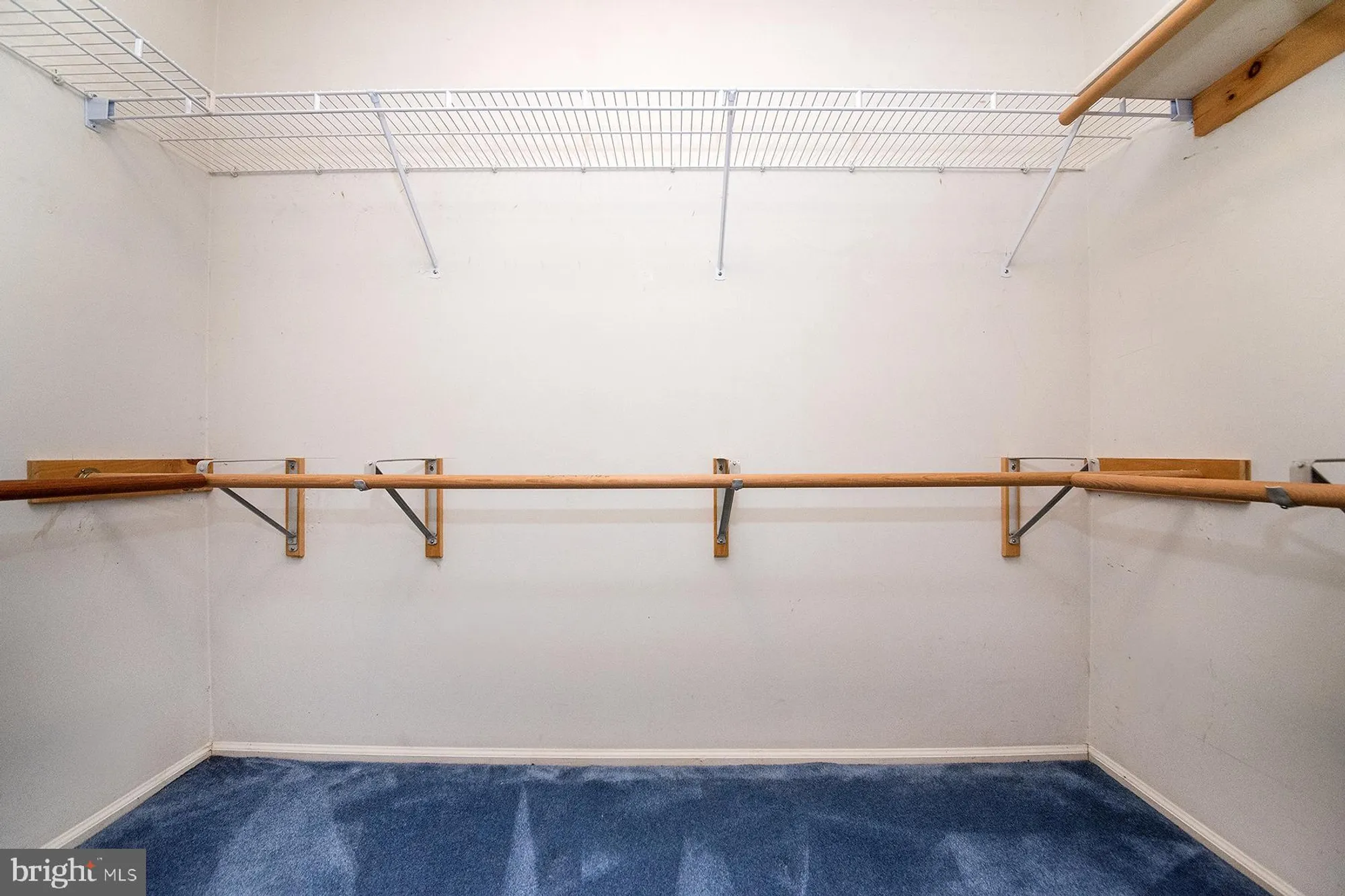 Property Slideshow image 22 of 35 | 422 elderberry ct, Mount Laurel, NJ, 08054