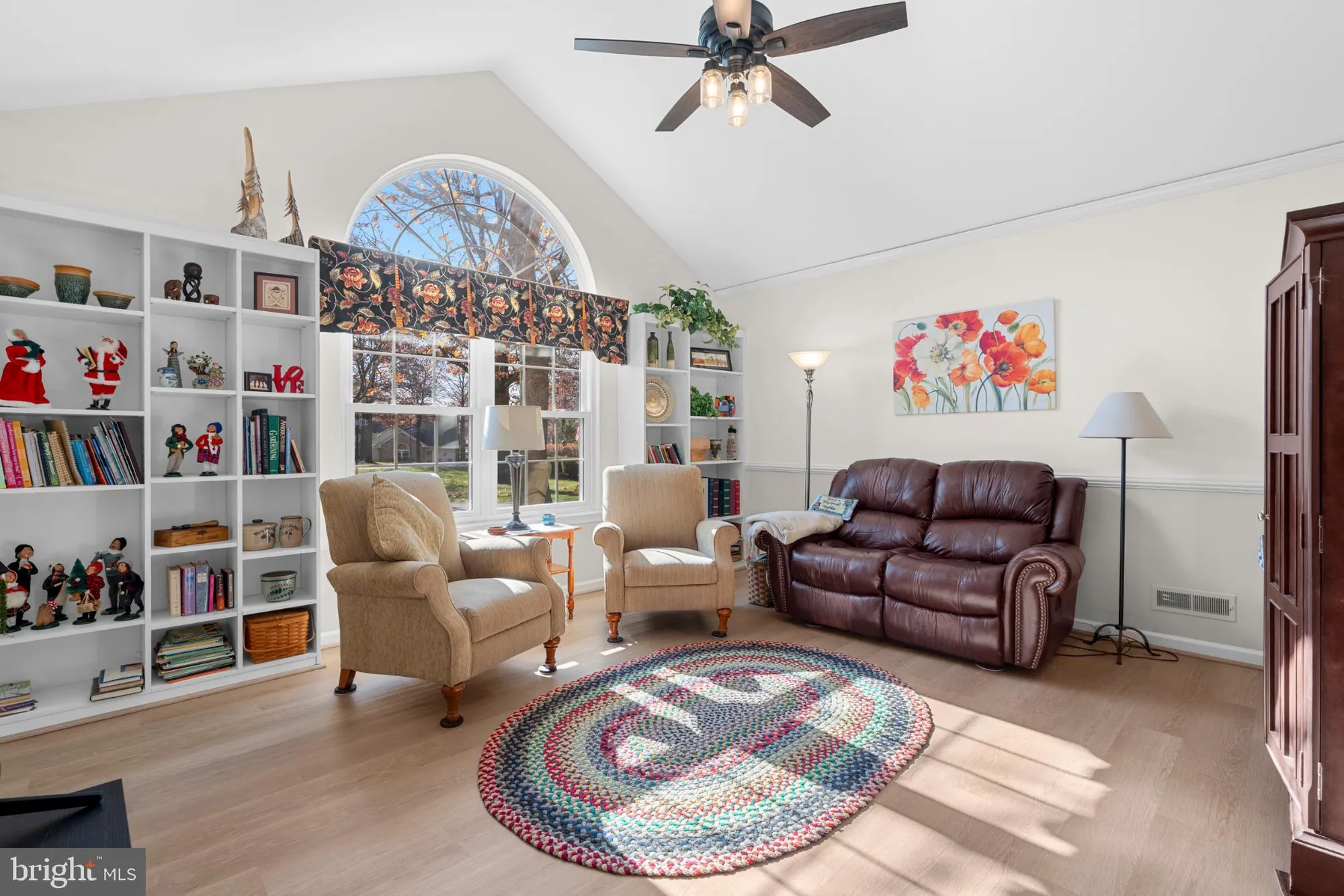 Property Slideshow image 13 of 23 | 124 hollybush cir, Souderton, PA, 18964