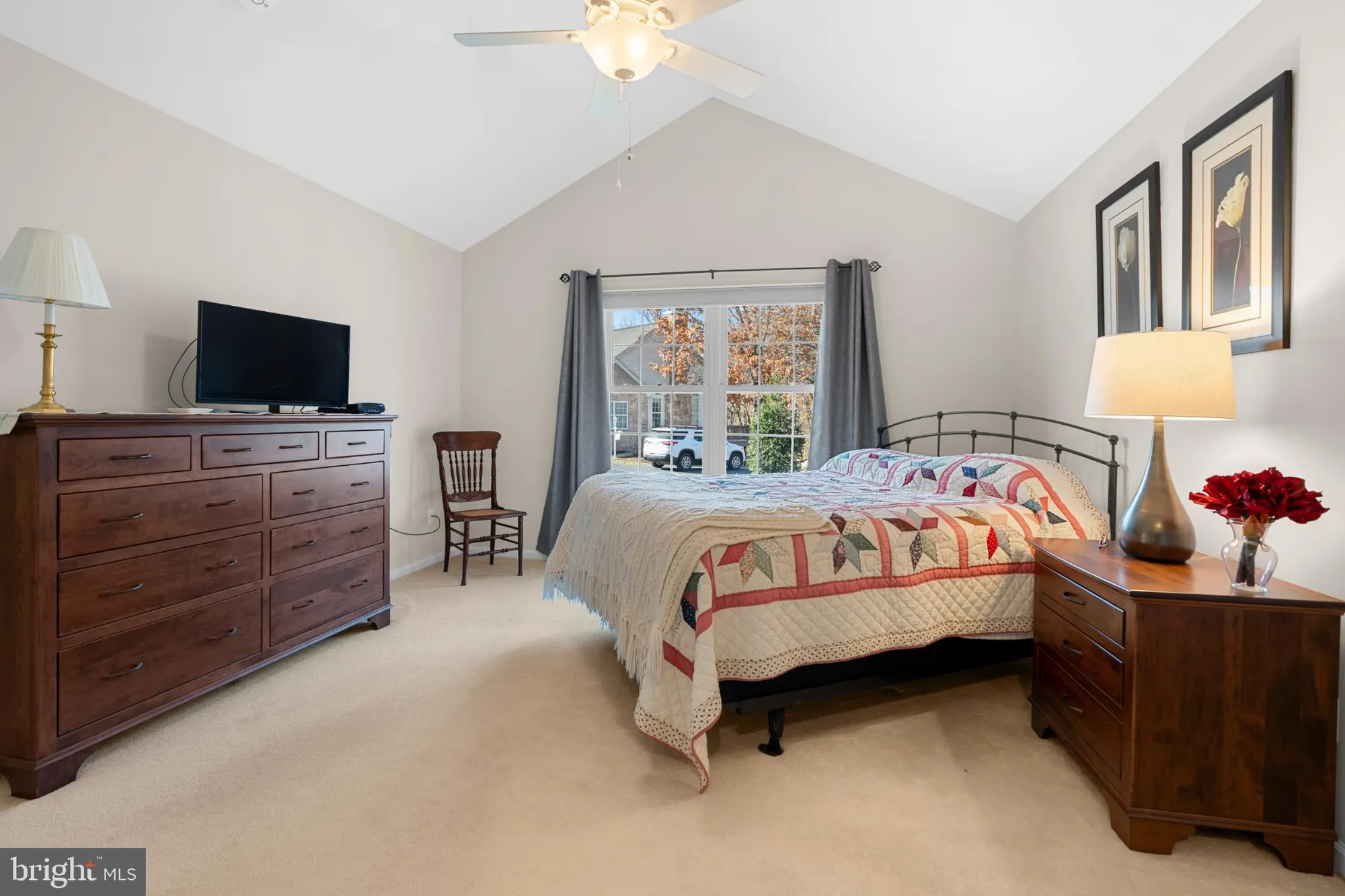 Property Slideshow image 17 of 23 | 124 hollybush cir, Souderton, PA, 18964