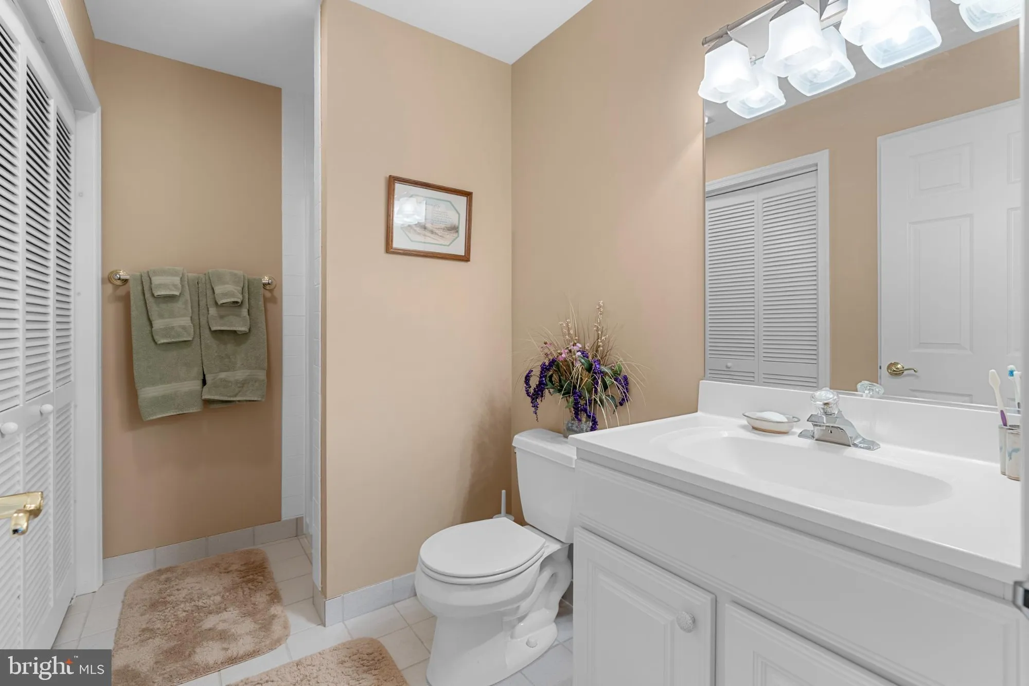 Property Slideshow image 21 of 23 | 124 hollybush cir, Souderton, PA, 18964