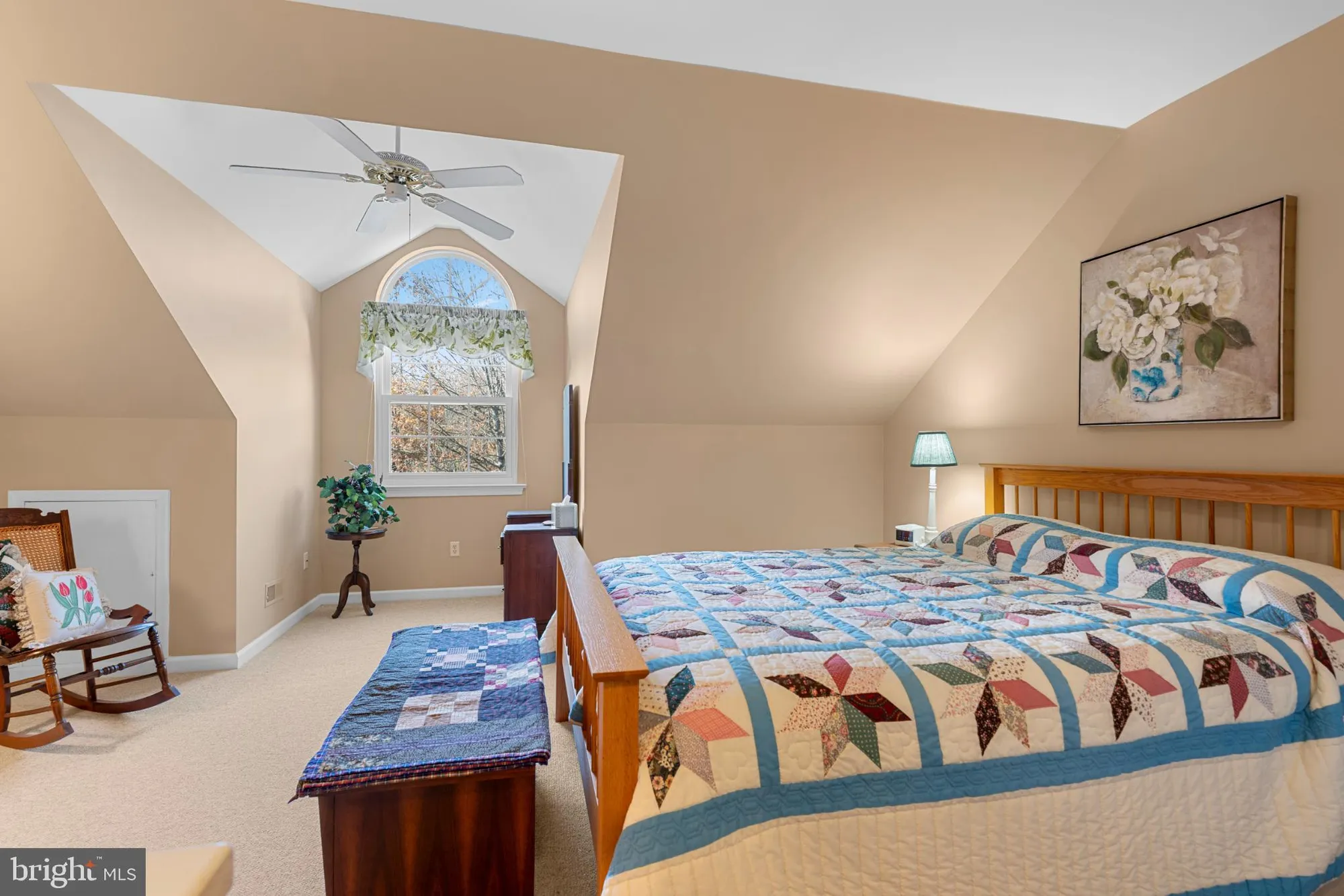 Property Slideshow image 20 of 23 | 124 hollybush cir, Souderton, PA, 18964