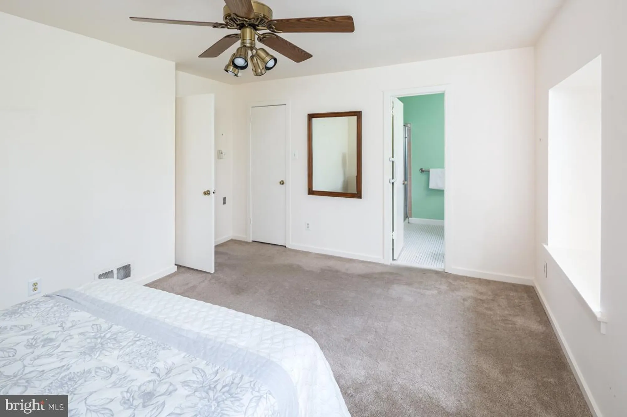 Property Slideshow image 16 of 22 | 293 devon ln, West Chester, PA, 19380