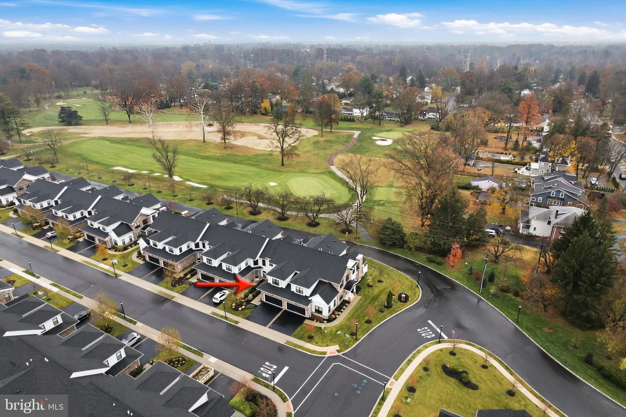 Property Slideshow image 5 of 56 | 4 dogleg ln, Lawrenceville, NJ, 08648