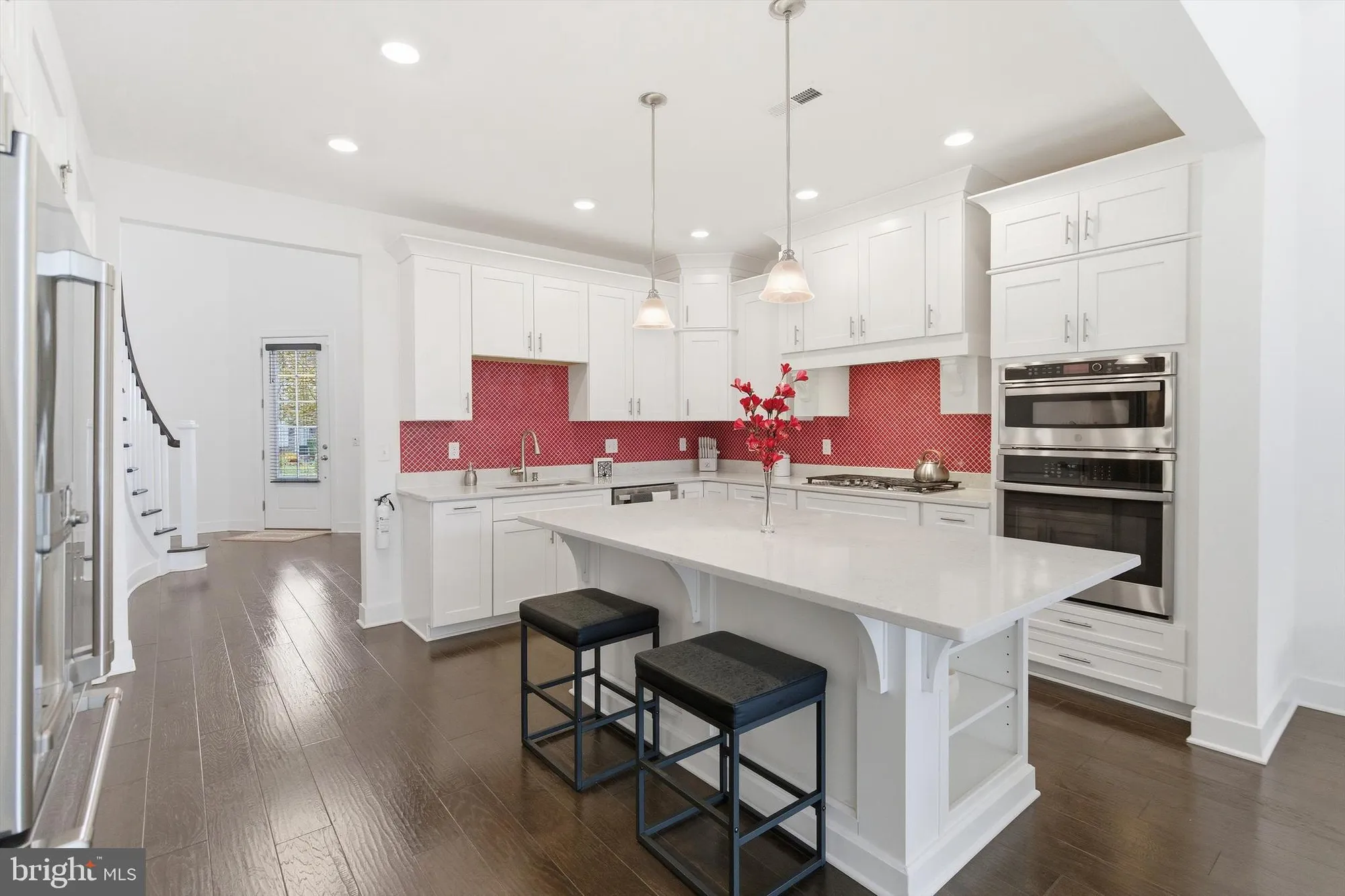 Property Slideshow image 10 of 56 | 4 dogleg ln, Lawrenceville, NJ, 08648