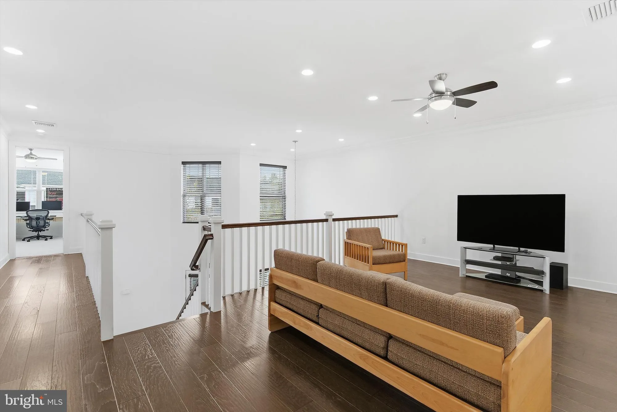 Property Slideshow image 28 of 56 | 4 dogleg ln, Lawrenceville, NJ, 08648