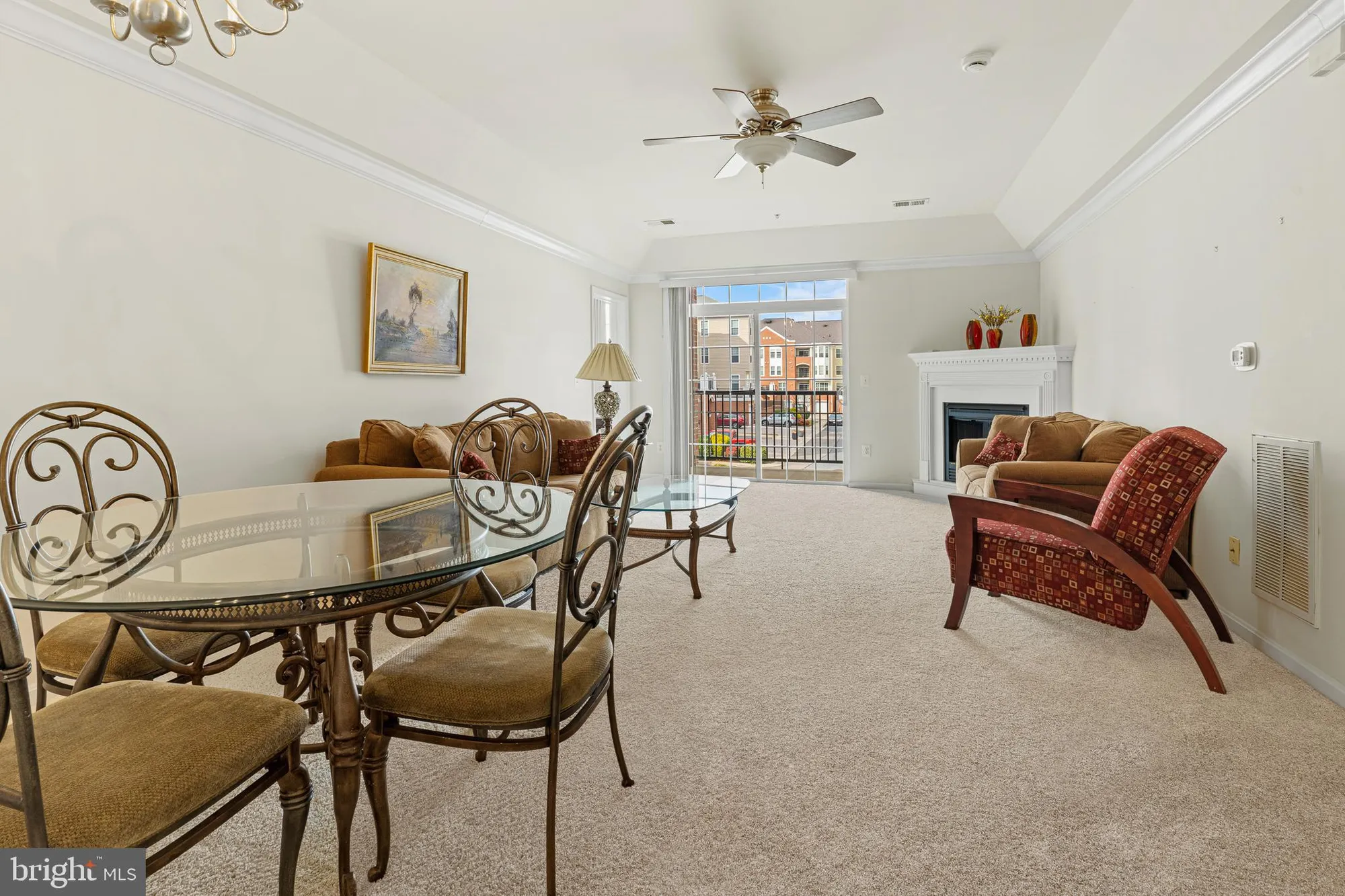 Property Slideshow image 8 of 16 | 8615 wandering fox trl 208, Odenton, MD, 21113