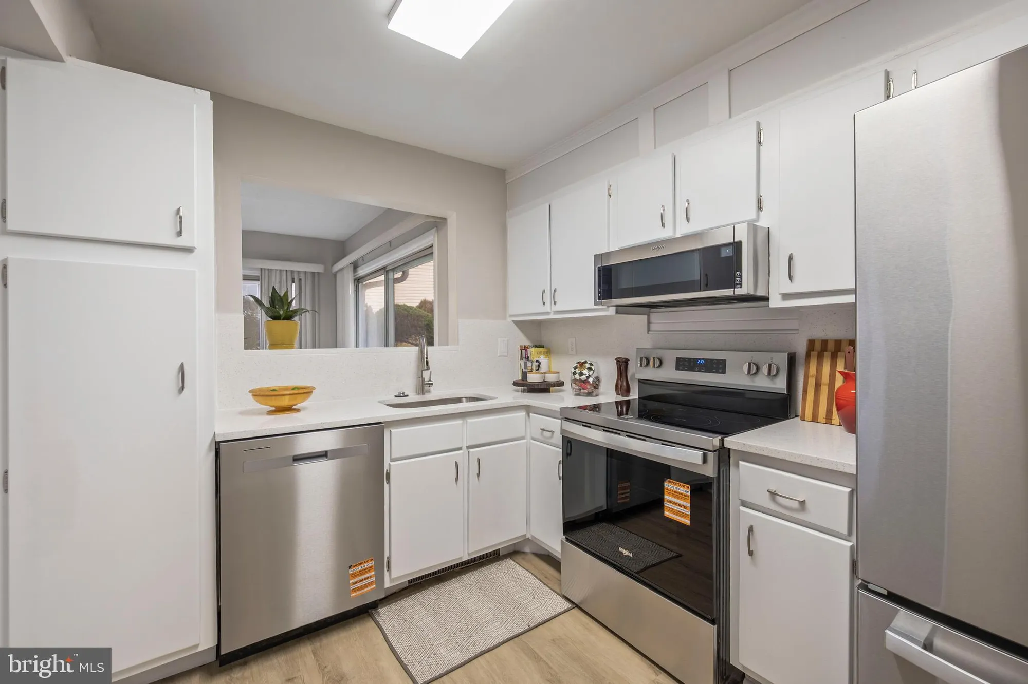 Property Slideshow image 13 of 33 | 15561 prince frederick way # 114-a, Silver Spring, MD, 20906