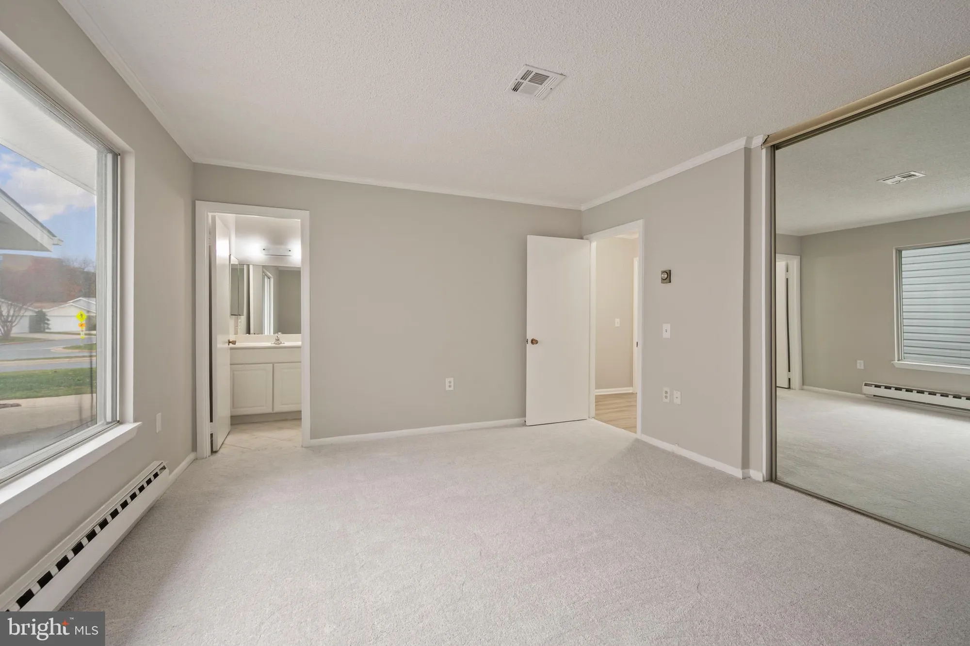 Property Slideshow image 27 of 33 | 15561 prince frederick way # 114-a, Silver Spring, MD, 20906
