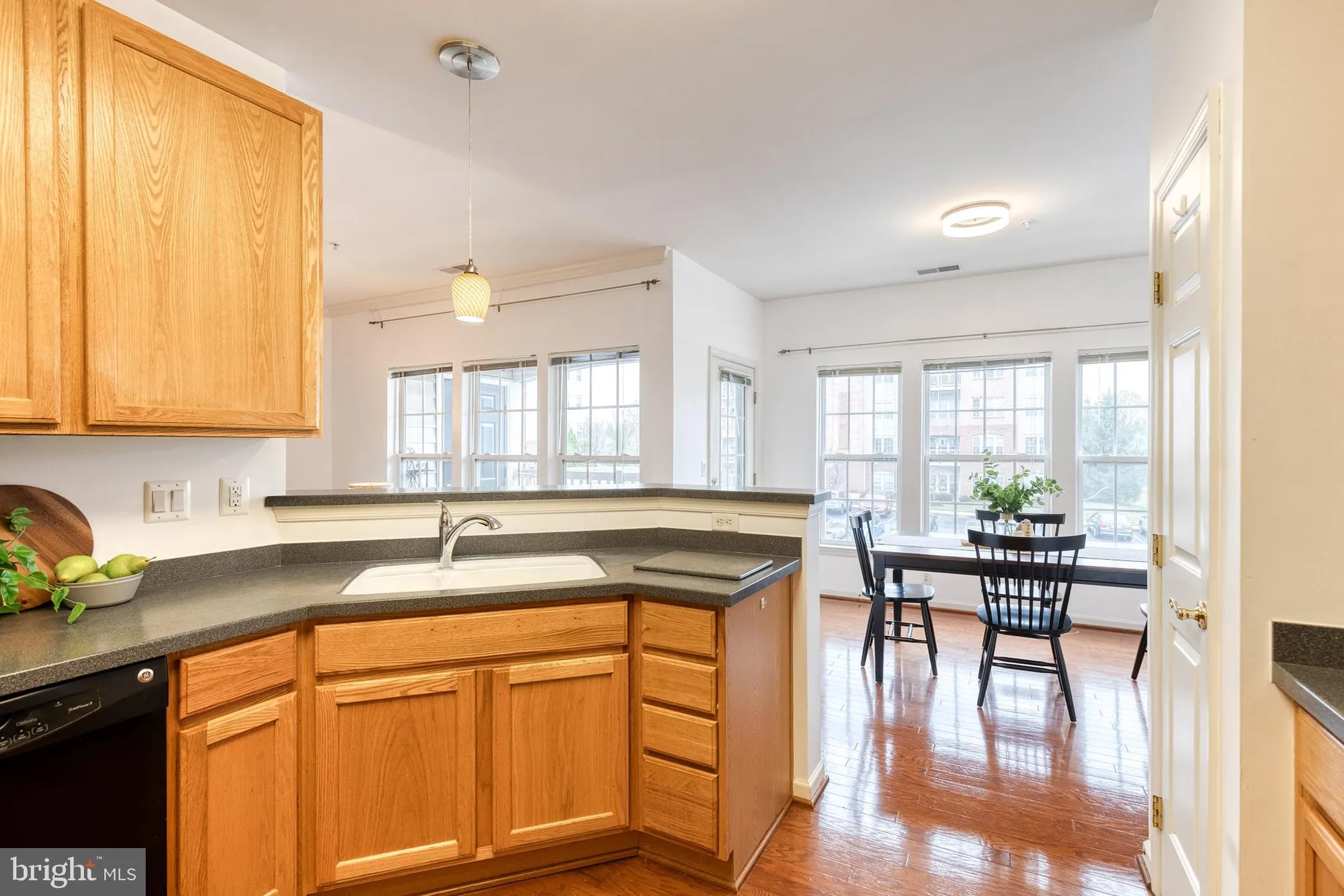 Property Slideshow image 10 of 32 | 8260 stone crop dr e, Ellicott City, MD, 21043