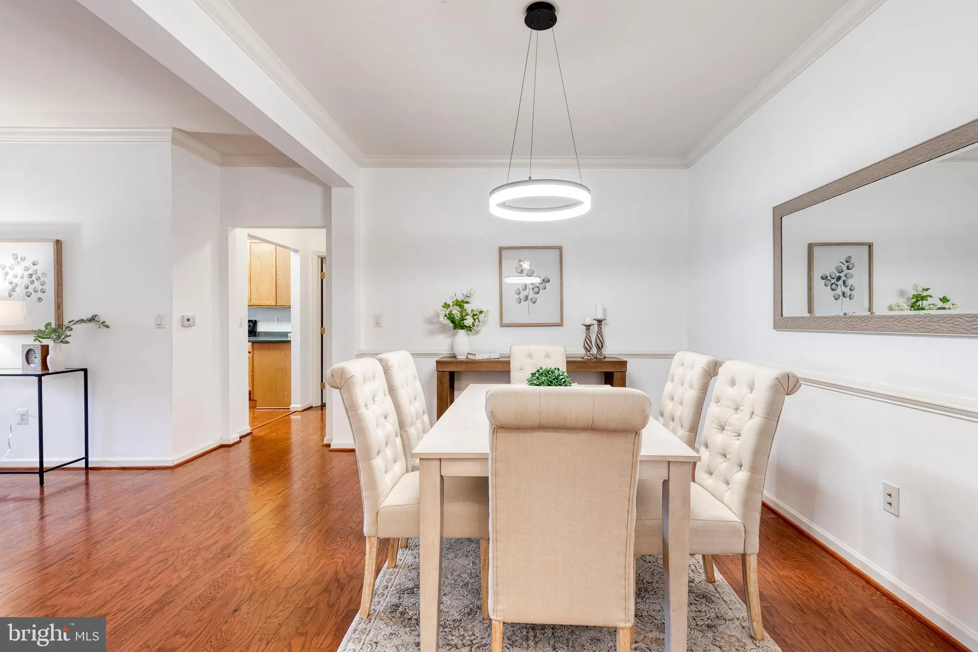 Property Slideshow image 15 of 32 | 8260 stone crop dr e, Ellicott City, MD, 21043