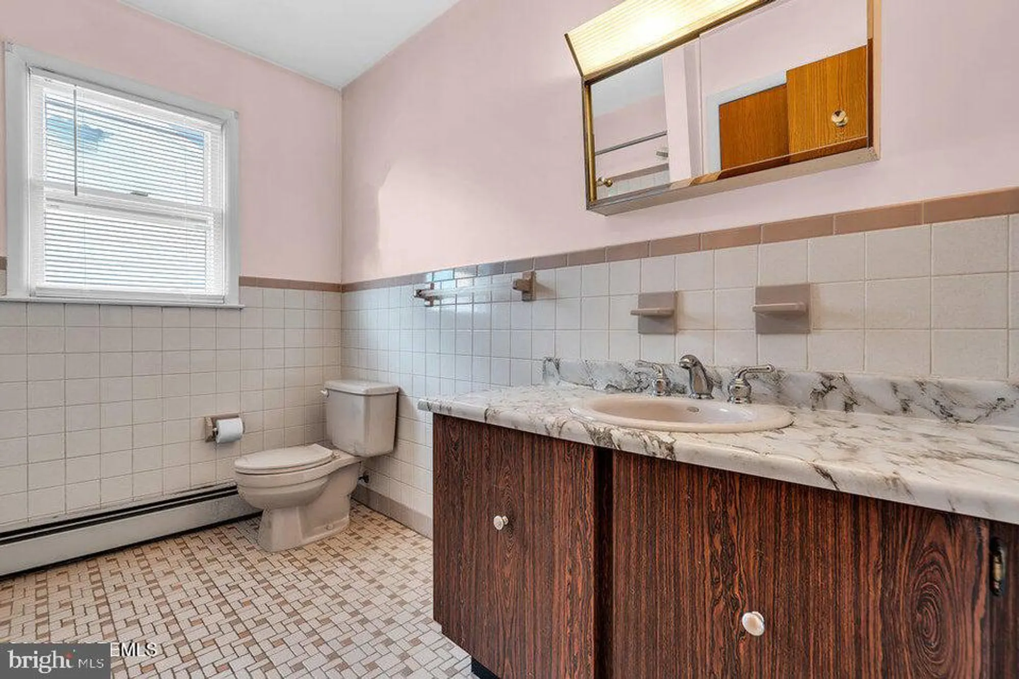 Property Slideshow image 25 of 32 | 50 oakfield rd, Toms River, NJ, 08757