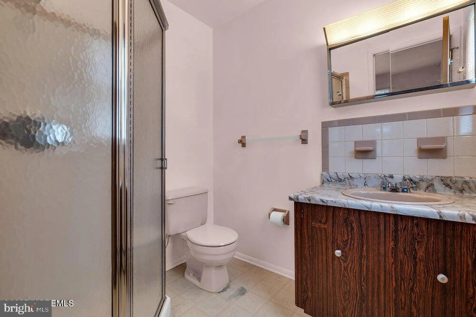 Property Slideshow image 28 of 32 | 50 oakfield rd, Toms River, NJ, 08757