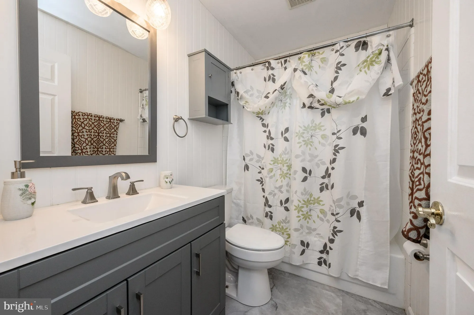 Property Slideshow image 25 of 42 | 20 buxton ct, Southampton, NJ, 08088