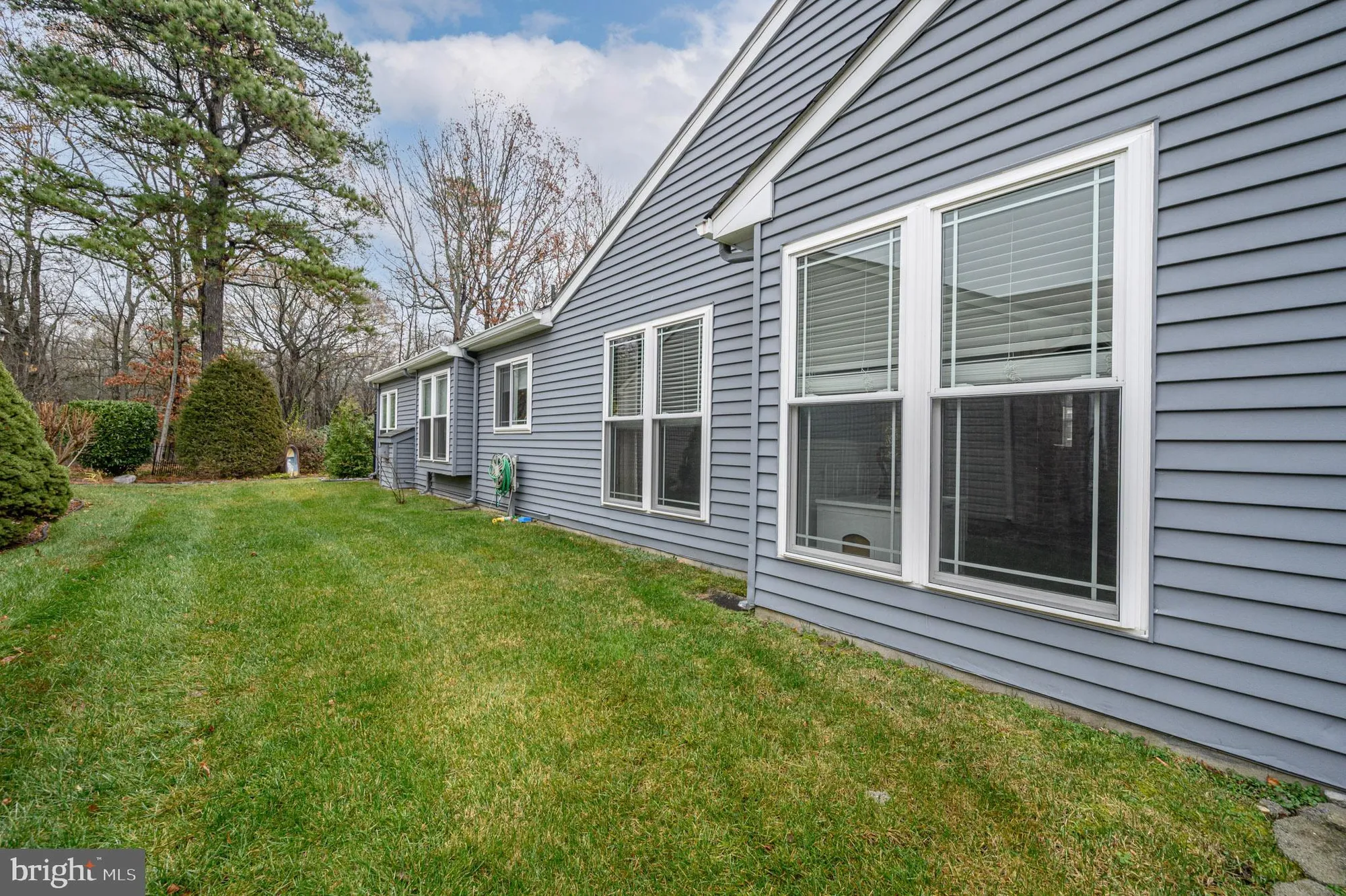 Property Slideshow image 32 of 42 | 20 buxton ct, Southampton, NJ, 08088