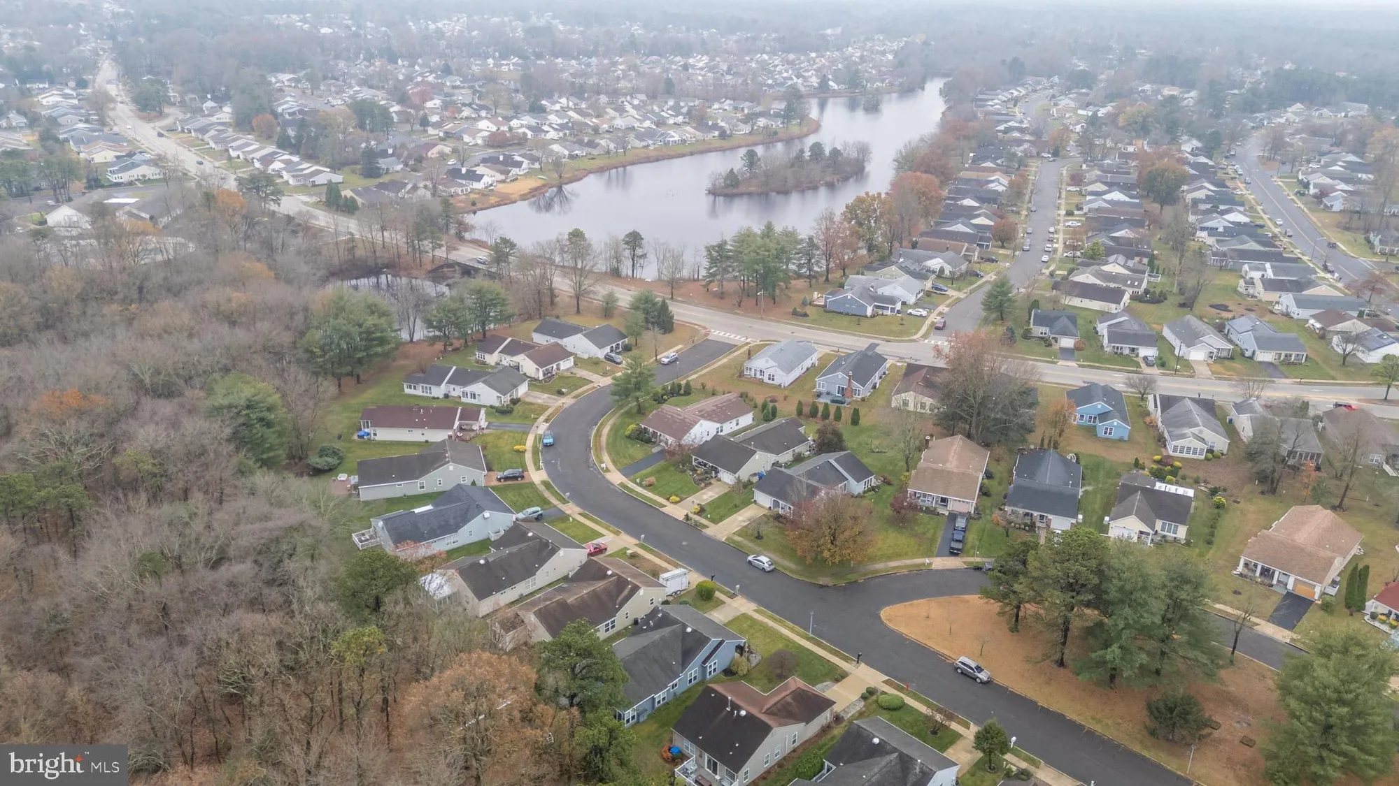 Property Slideshow image 37 of 42 | 20 buxton ct, Southampton, NJ, 08088