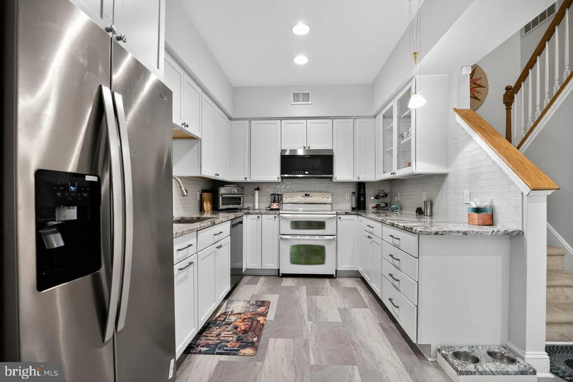 Property Slideshow image 15 of 36 | 506 penny ln c14, Philadelphia, PA, 19111