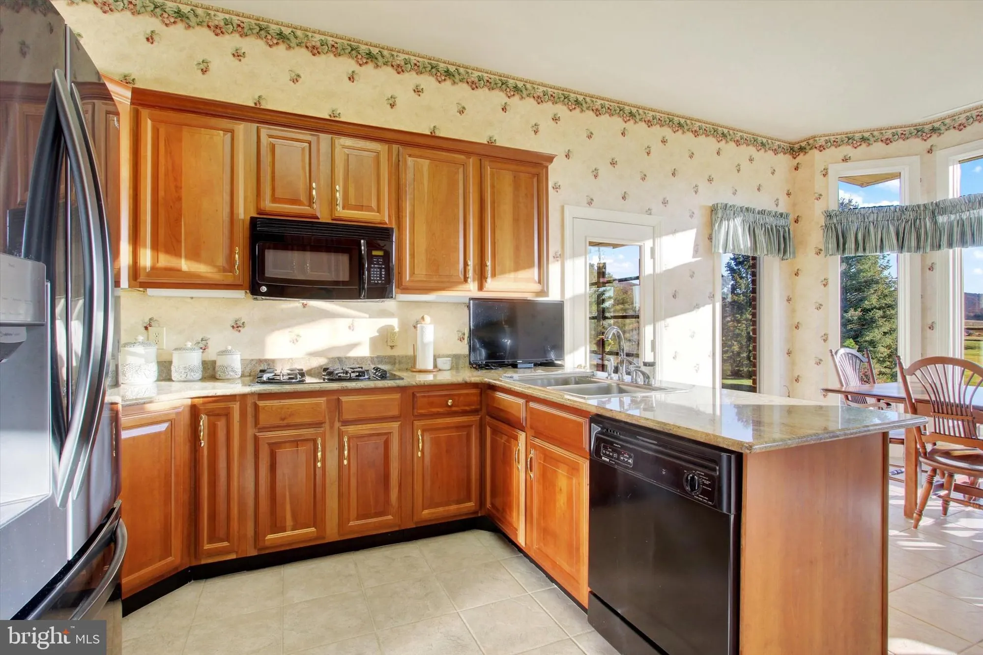 Property Slideshow image 17 of 43 | 6788 saint annes dr, Fayetteville, PA, 17222