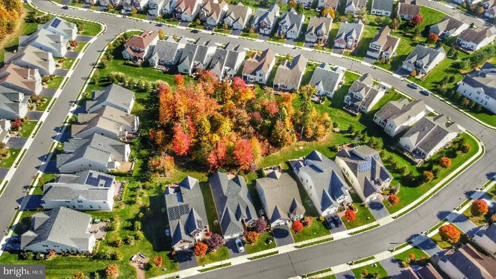 Property Slideshow image 44 of 65 | 9 bellingham dr, Kendall Park, NJ, 08824