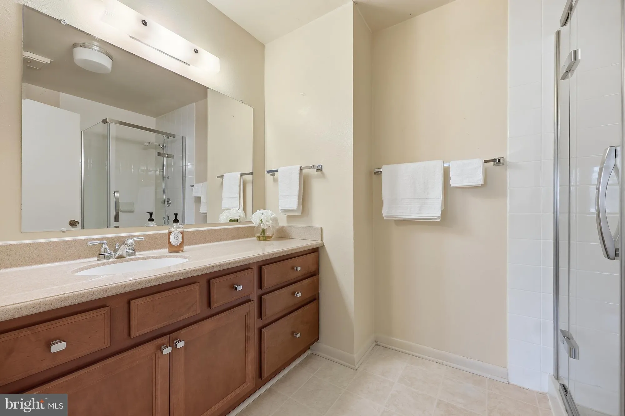 Property Slideshow image 27 of 52 | 3345 s leisure world blvd # 96-j, Silver Spring, MD, 20906