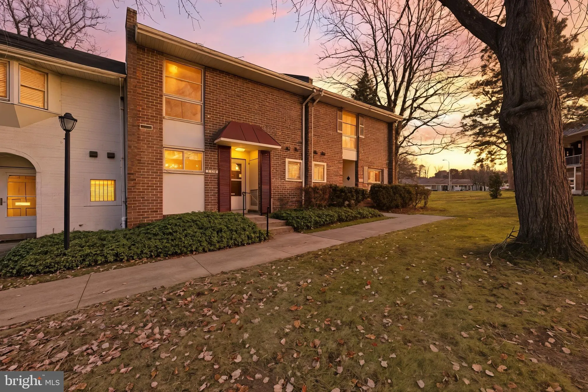 Property Slideshow image 1 of 52 | 3345 s leisure world blvd # 96-j, Silver Spring, MD, 20906