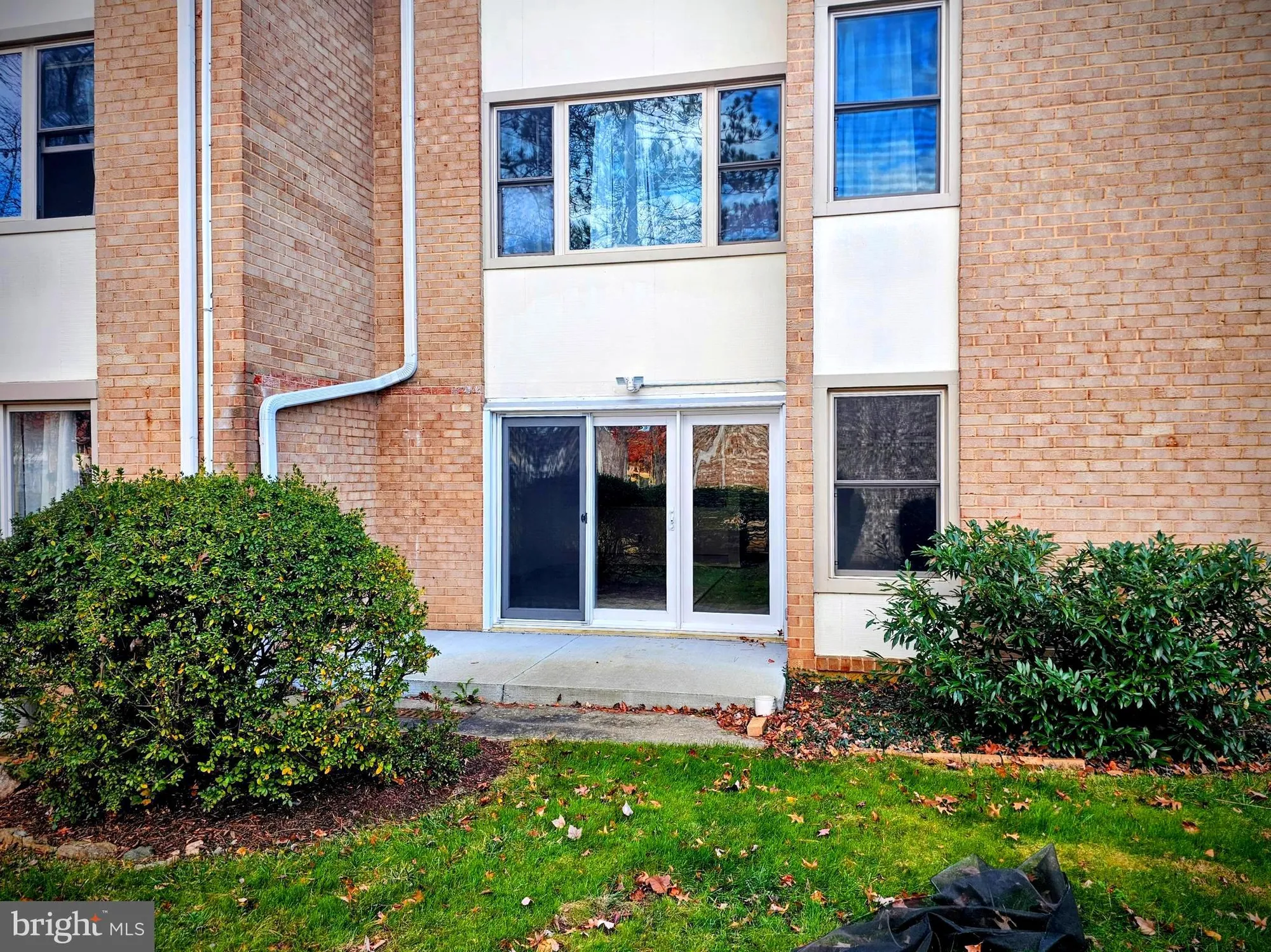 Property Slideshow image 6 of 31 | 3630 gleneagles dr 8-1d, Silver Spring, MD, 20906