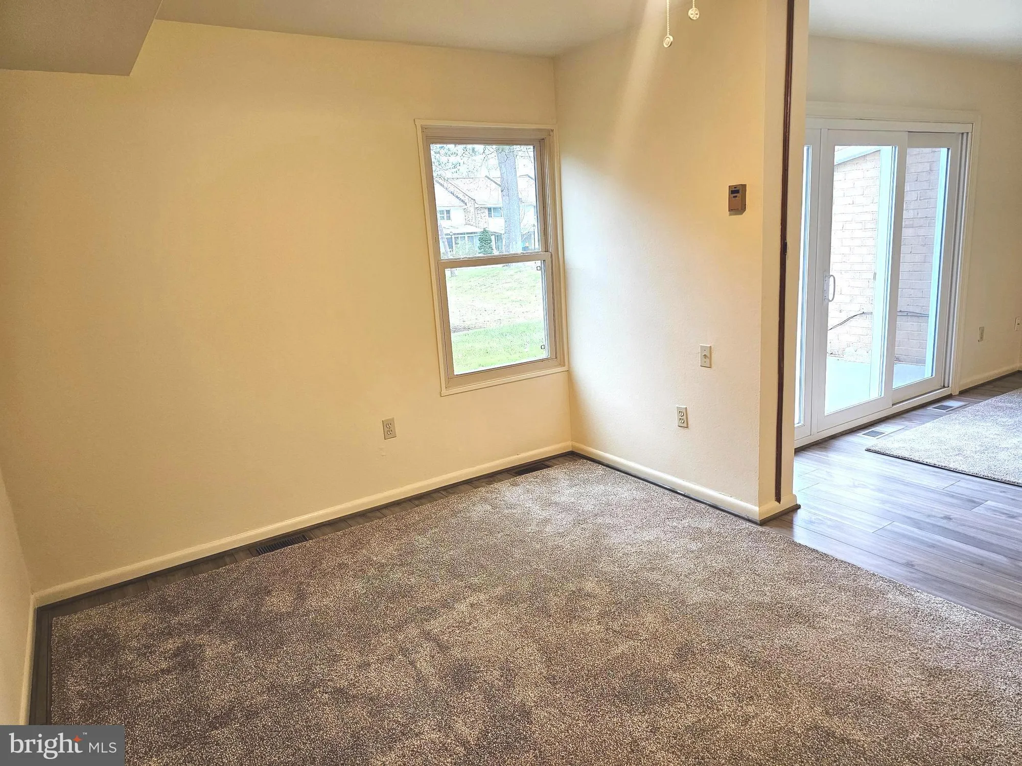 Property Slideshow image 11 of 31 | 3630 gleneagles dr 8-1d, Silver Spring, MD, 20906
