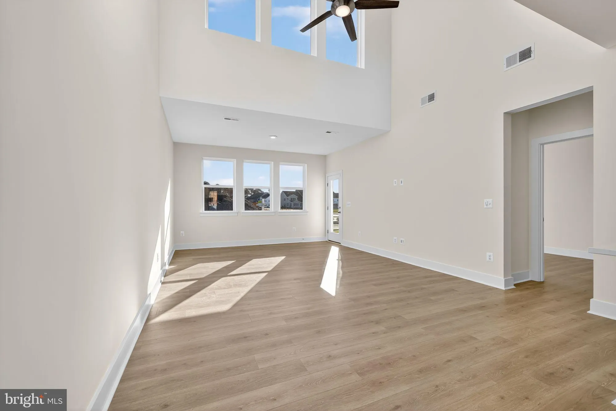 Property Slideshow image 10 of 17 | 207 lackawanna ln, Ocean View, DE, 19970