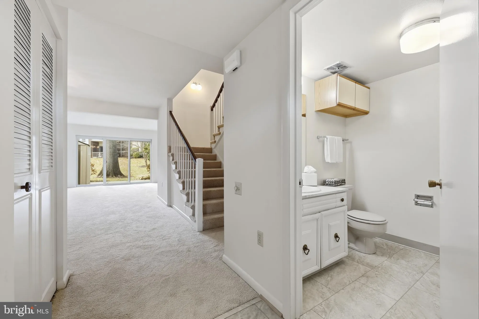 Property Slideshow image 7 of 59 | 3388 chiswick ct # 49-a, Silver Spring, MD, 20906