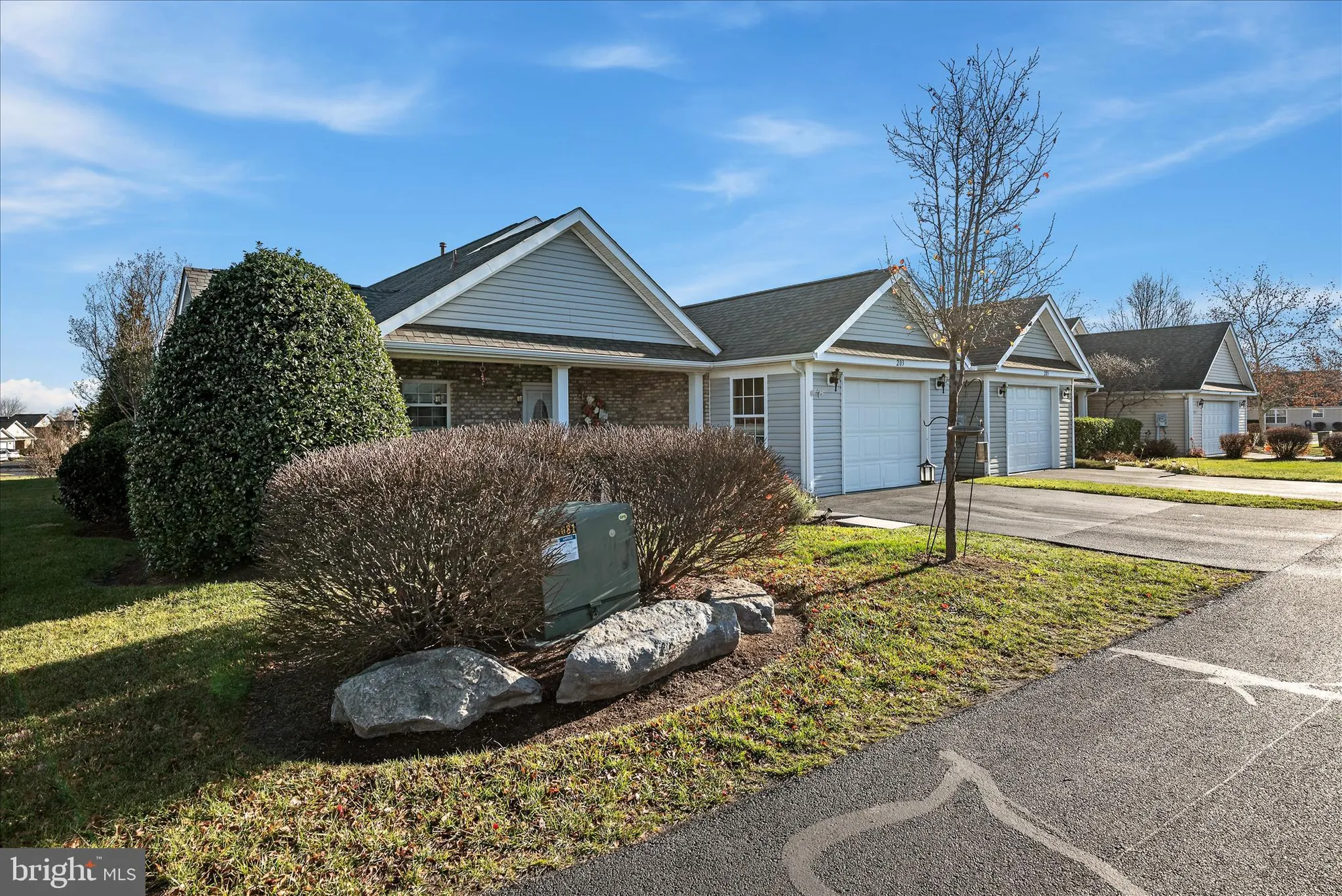 Property Slideshow image 3 of 32 | 203 crestwood ln, Winchester, VA, 22602