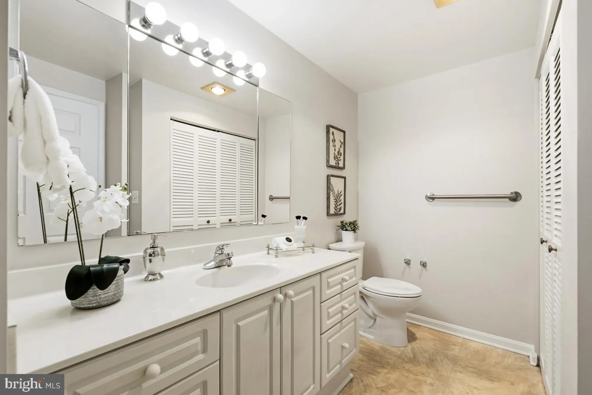 Property Slideshow image 20 of 30 | 3210 n leisure world blvd 308, Silver Spring, MD, 20906