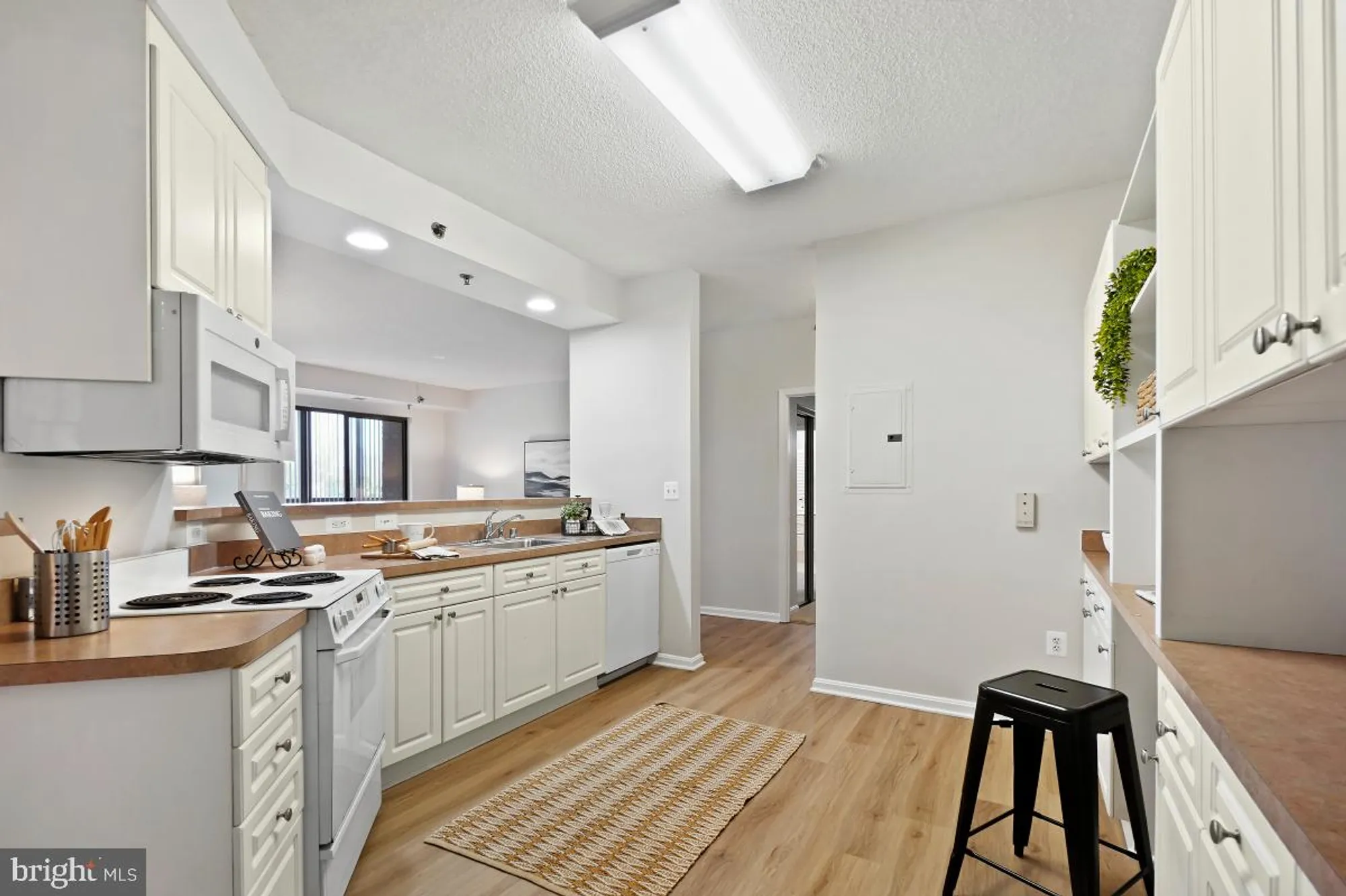 Property Slideshow image 16 of 30 | 3210 n leisure world blvd 308, Silver Spring, MD, 20906