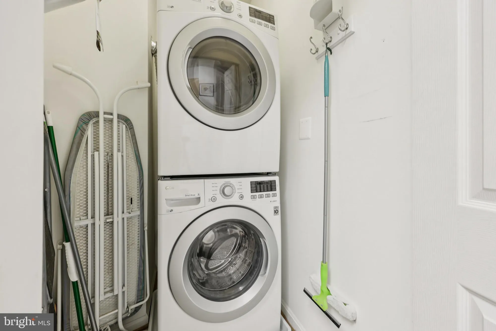 Property Slideshow image 29 of 29 | 19365 cypress ridge ter unit 621, Leesburg, VA, 20176