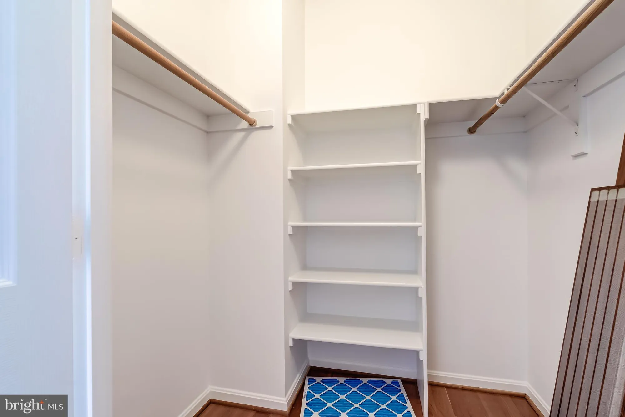 Property Slideshow image 38 of 88 | 19355 cypress ridge ter 1006, Leesburg, VA, 20176