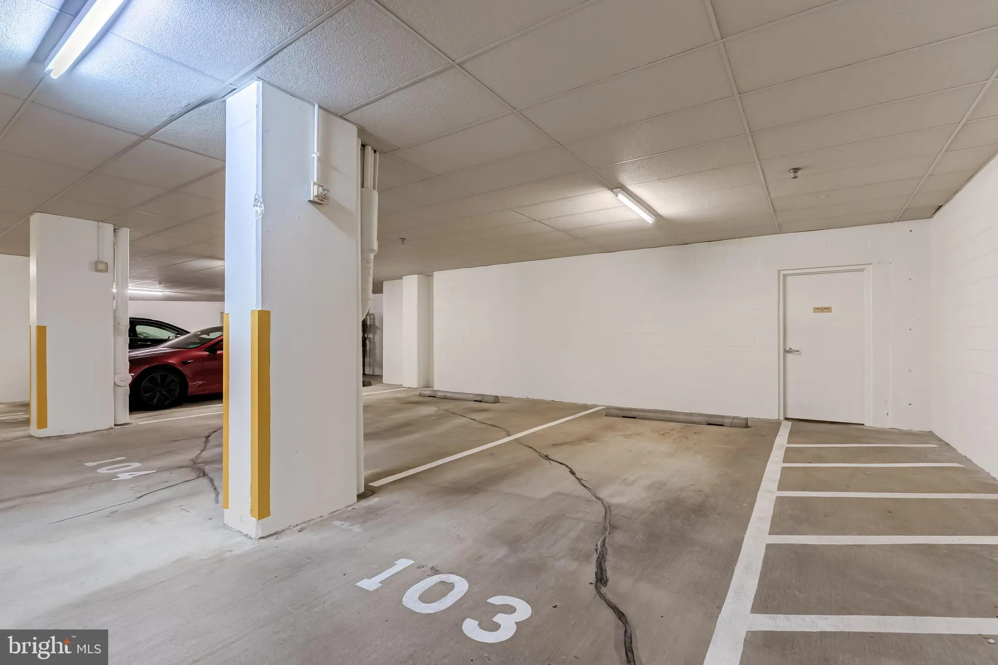 Property Slideshow image 85 of 88 | 19355 cypress ridge ter 1006, Leesburg, VA, 20176