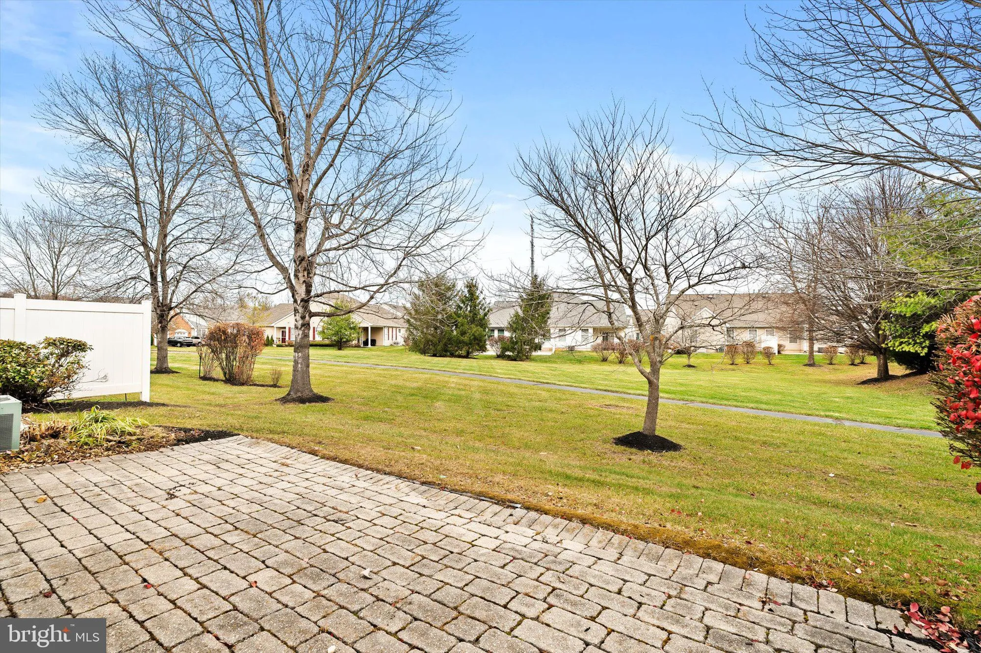 Property Slideshow image 24 of 25 | 207 burholme dr, Hamilton, NJ, 08691