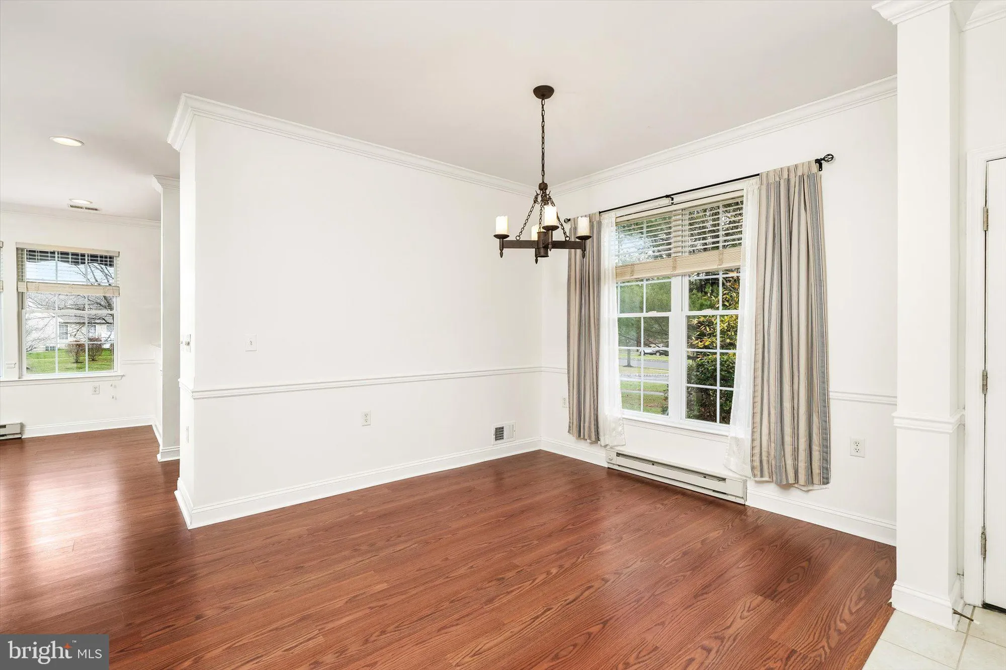 Property Slideshow image 12 of 25 | 207 burholme dr, Hamilton, NJ, 08691
