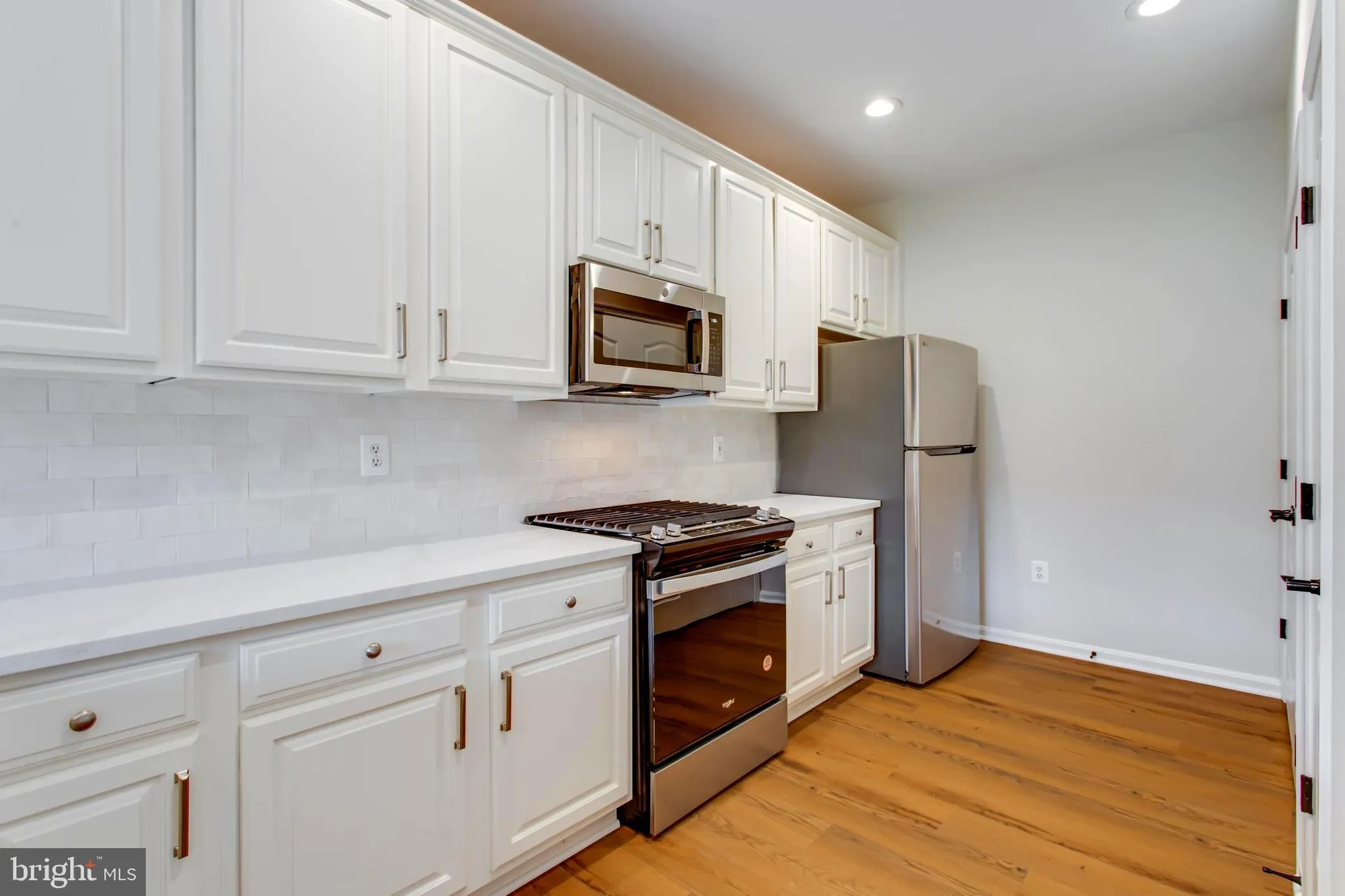 Property Slideshow image 17 of 49 | 1981 penfold ct, Woodbridge, VA, 22192