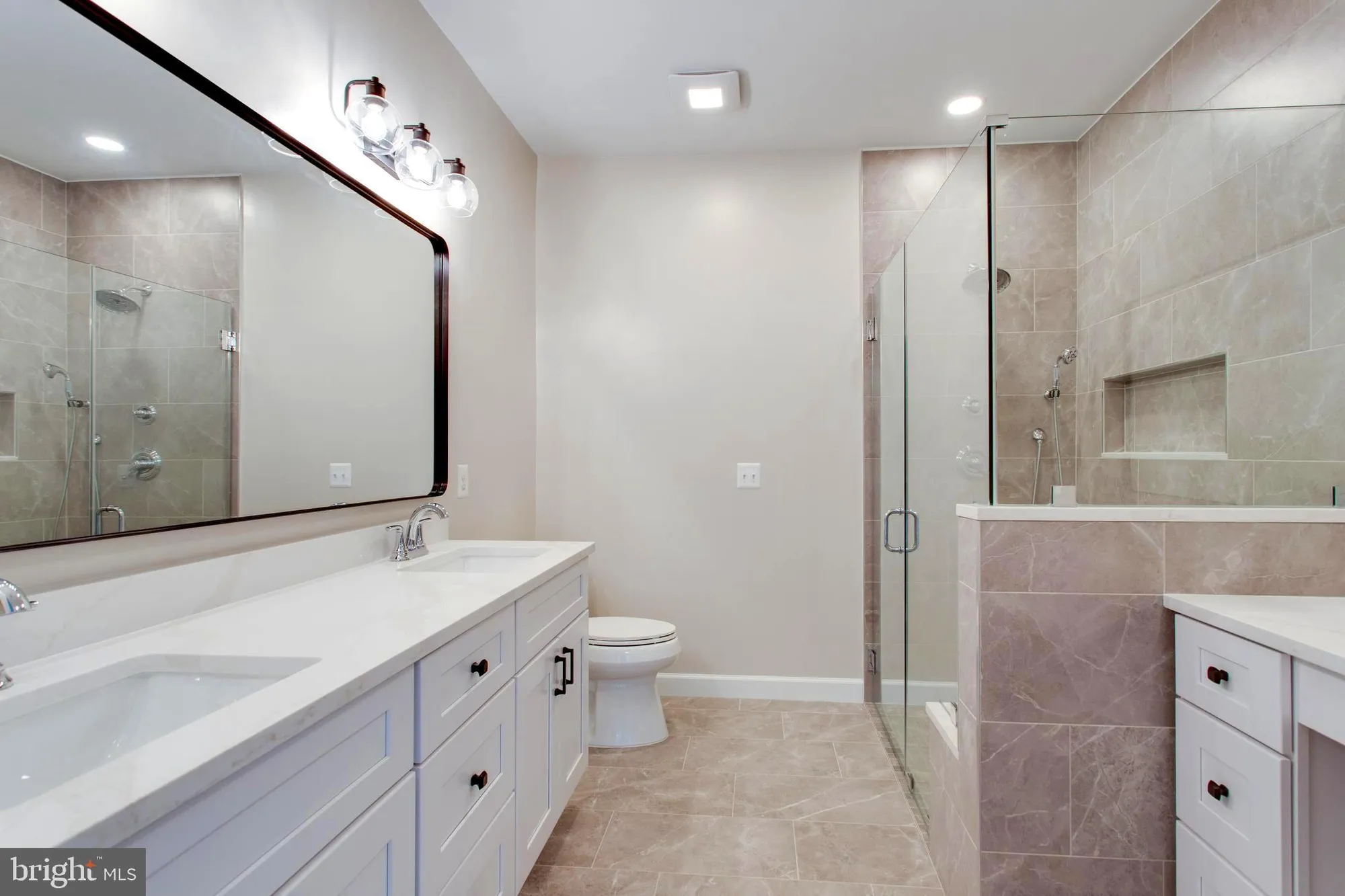 Property Slideshow image 31 of 49 | 1981 penfold ct, Woodbridge, VA, 22192