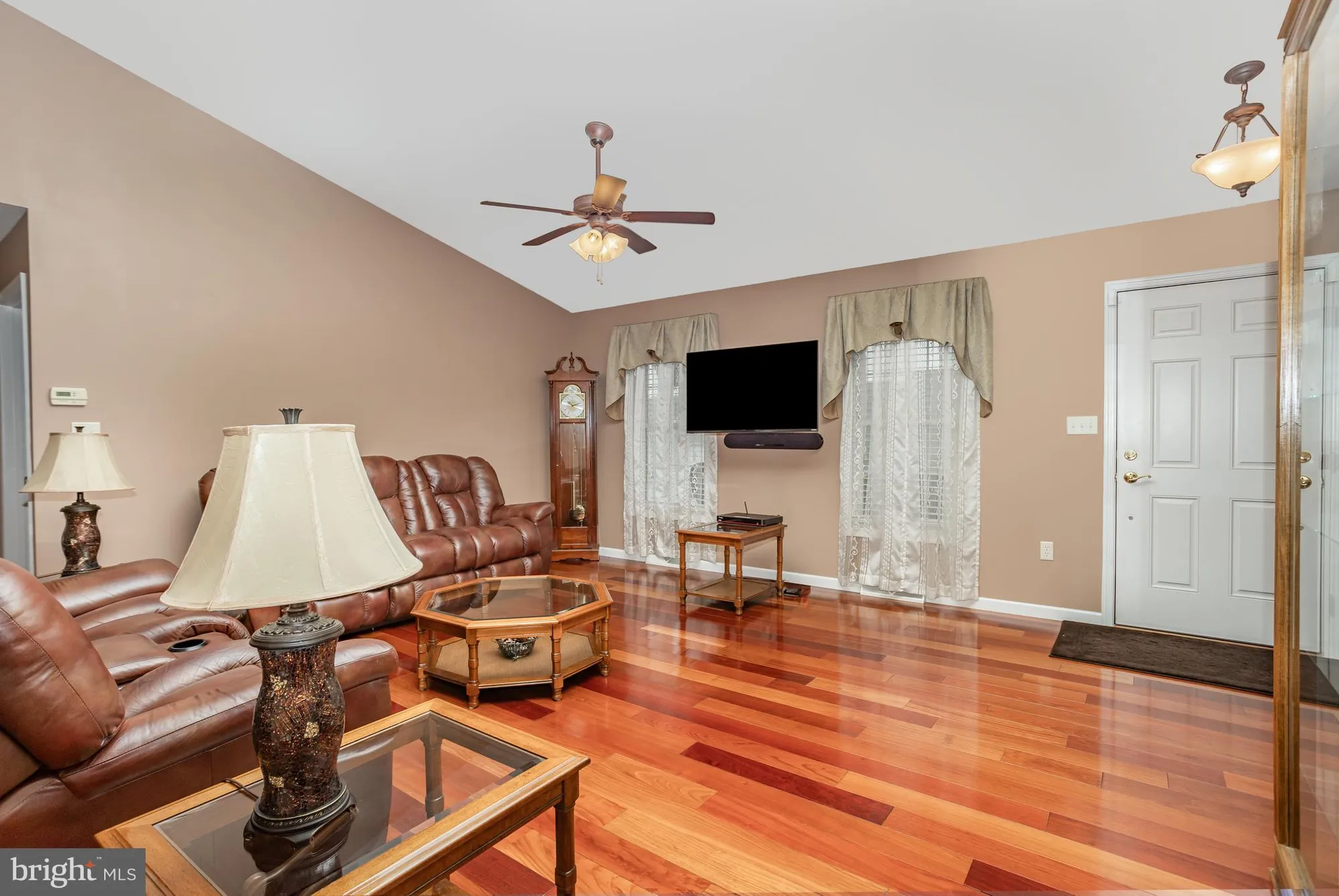 Property Slideshow image 7 of 33 | 714 heather rdg, Manheim, PA, 17545