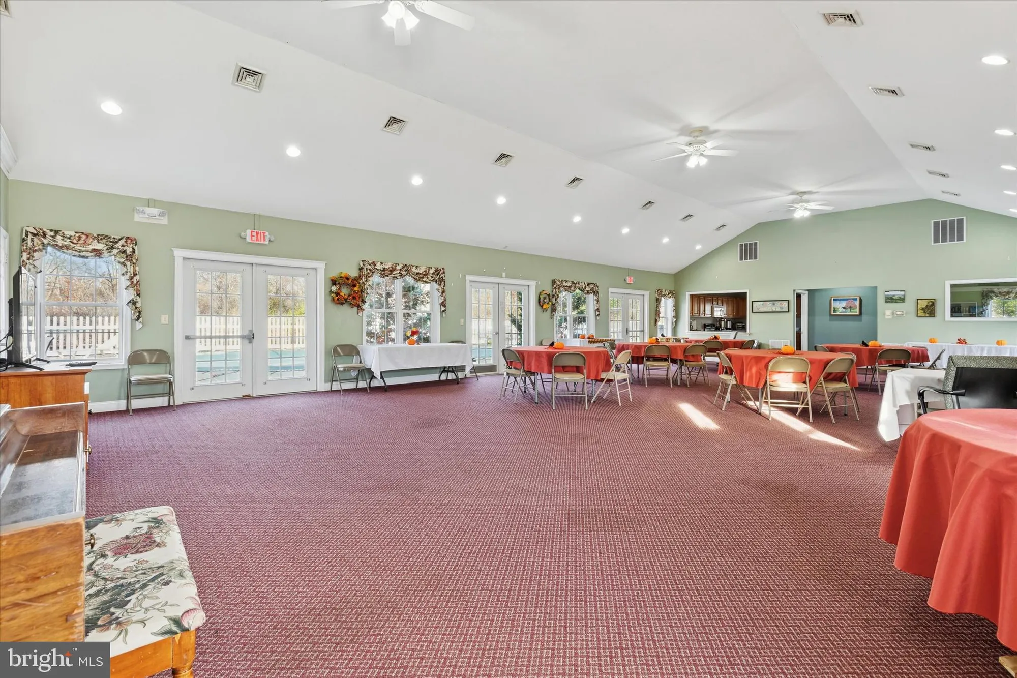 Property Slideshow image 21 of 24 | 1077 scenic view dr, Schwenksville, PA, 19473