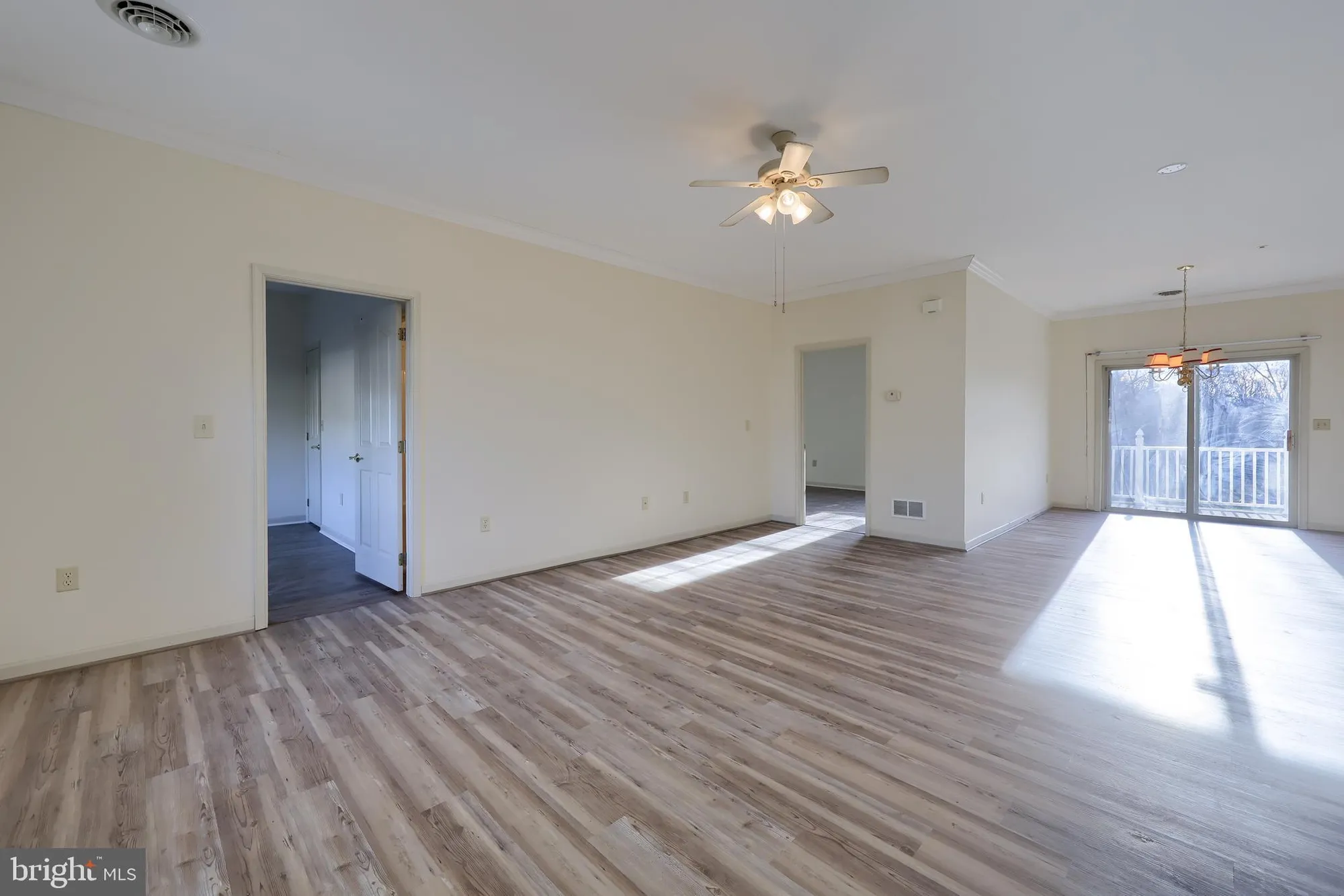 Property Slideshow image 4 of 33 | 130 leonard ln, Harrisburg, PA, 17111