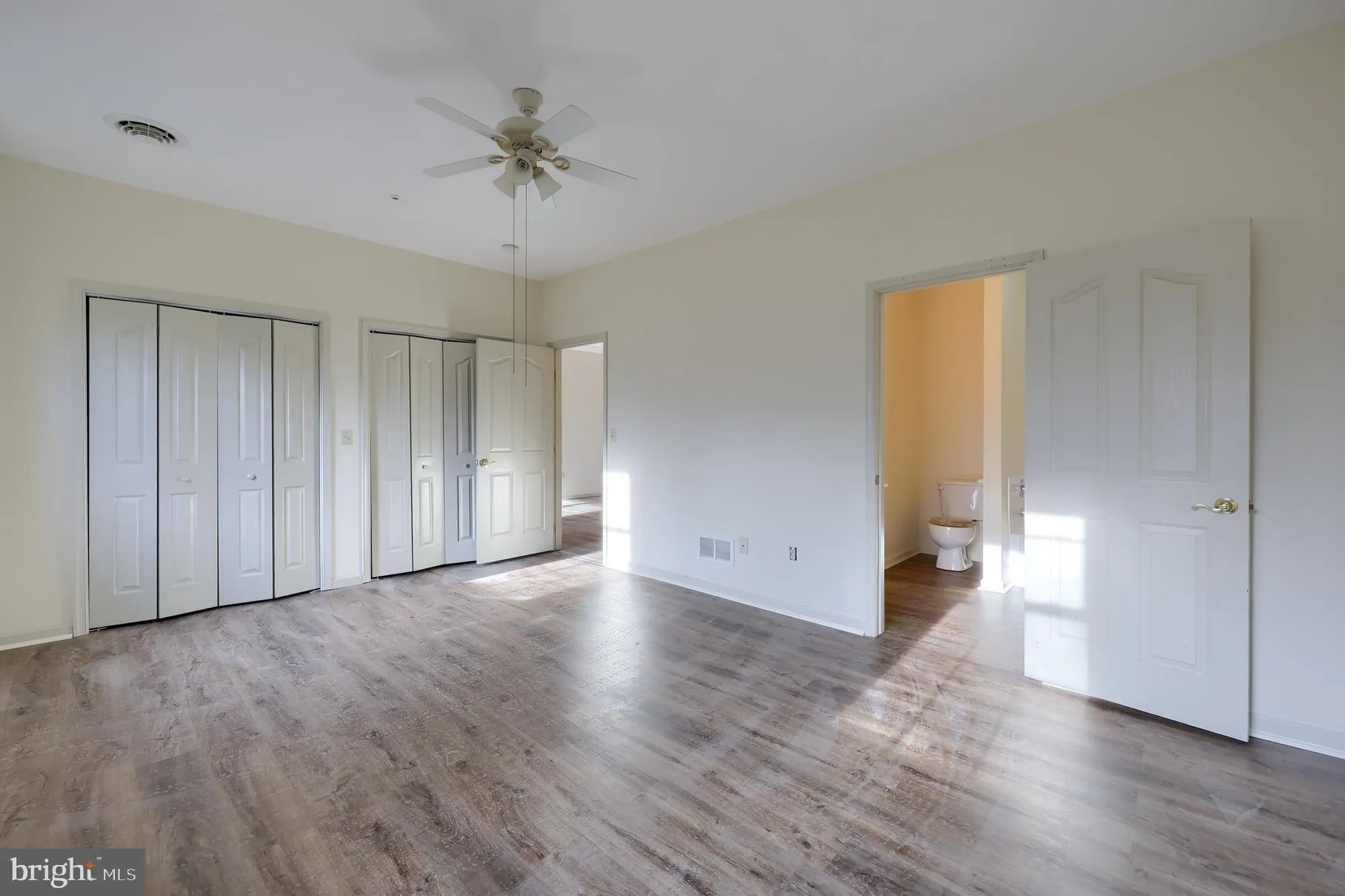 Property Slideshow image 22 of 33 | 130 leonard ln, Harrisburg, PA, 17111