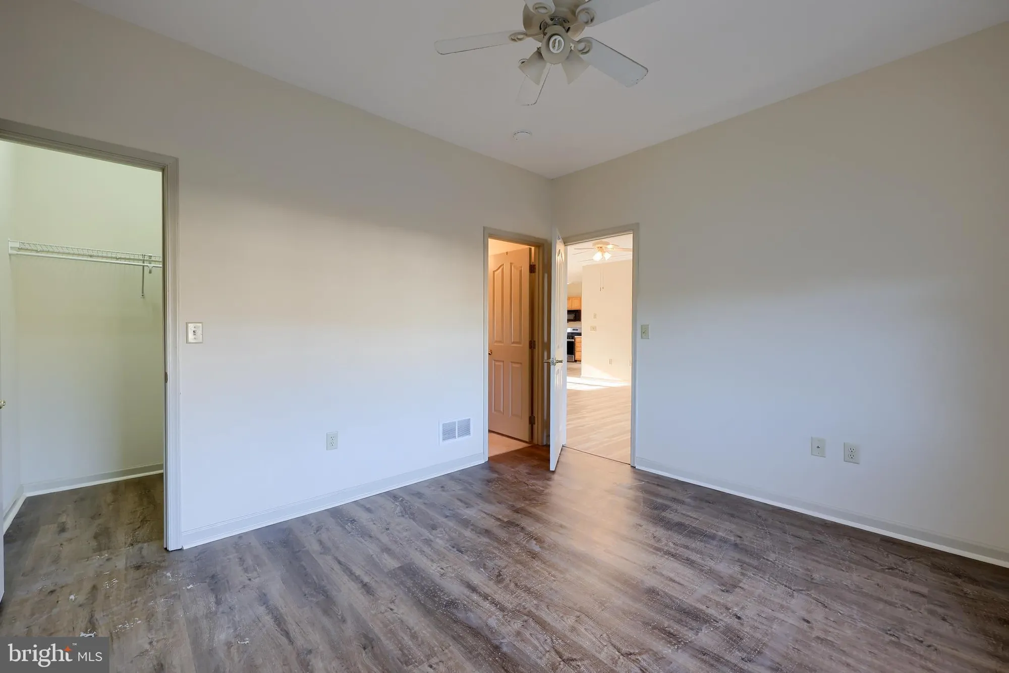 Property Slideshow image 24 of 33 | 130 leonard ln, Harrisburg, PA, 17111