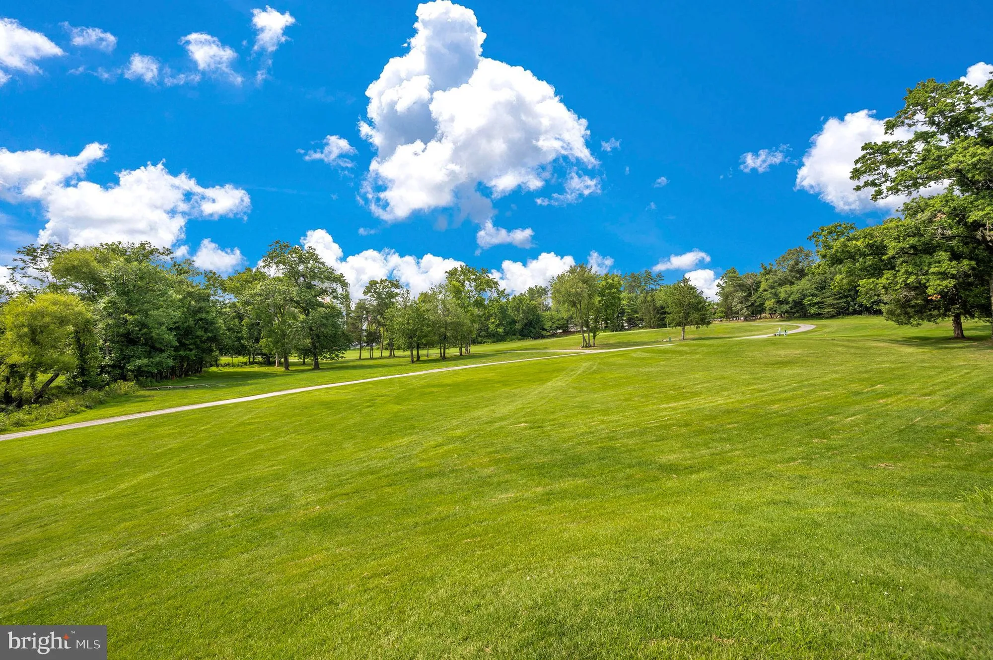 Property Slideshow image 34 of 71 | 3005 s leisure world blvd 306, Silver Spring, MD, 20906