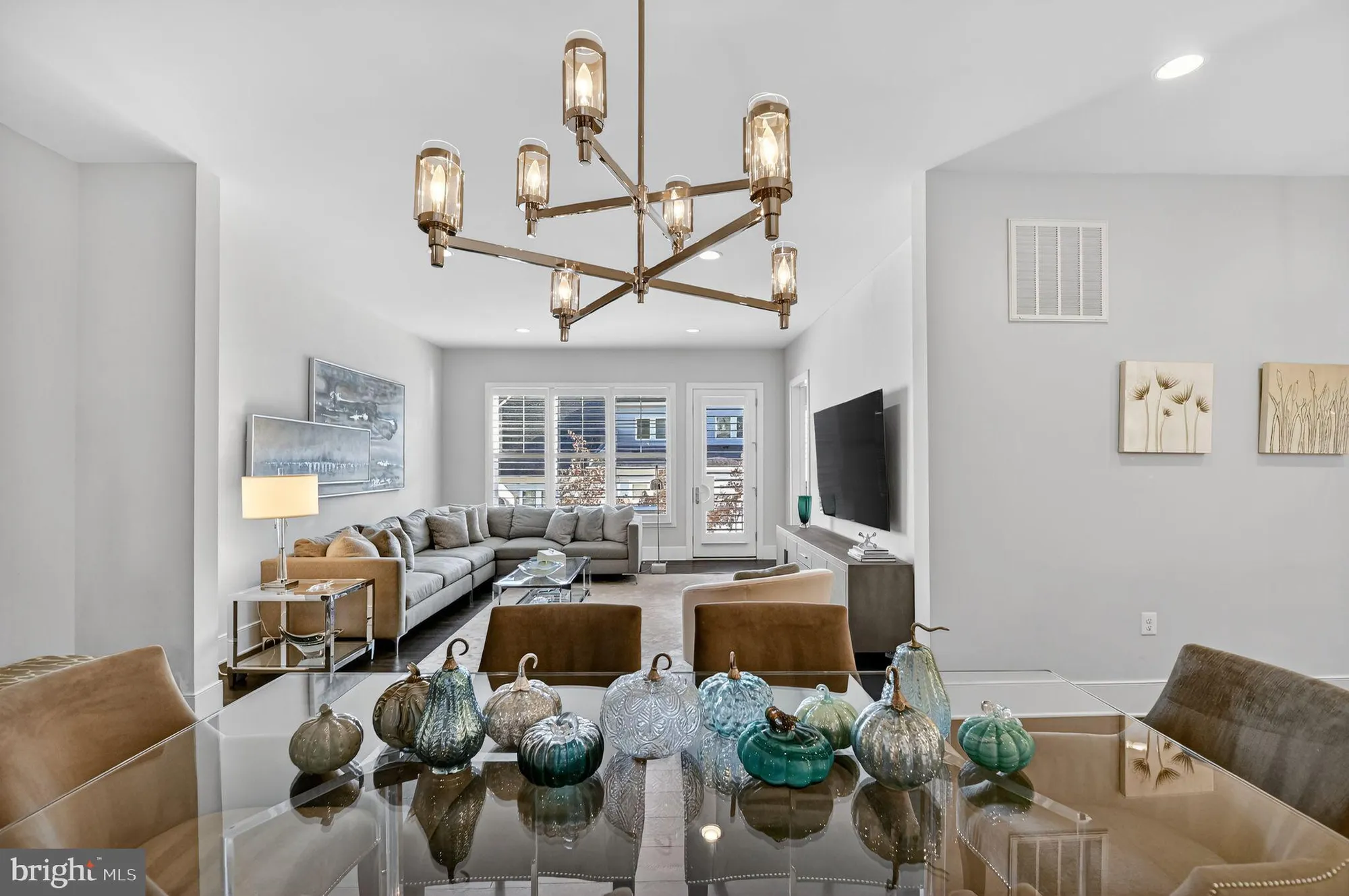 Property Slideshow image 7 of 70 | 23731 september sun sq, Ashburn, VA, 20148